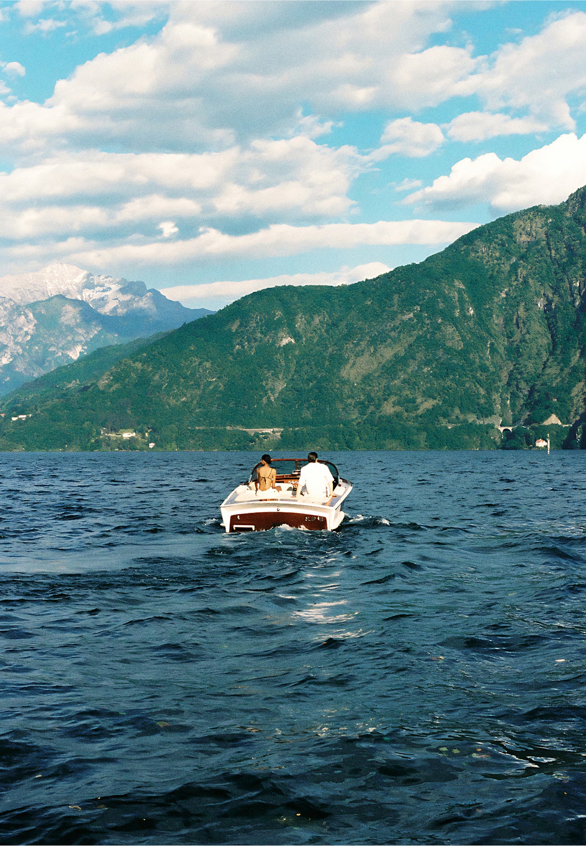 010625_mob_alto_verano_lago_h_35