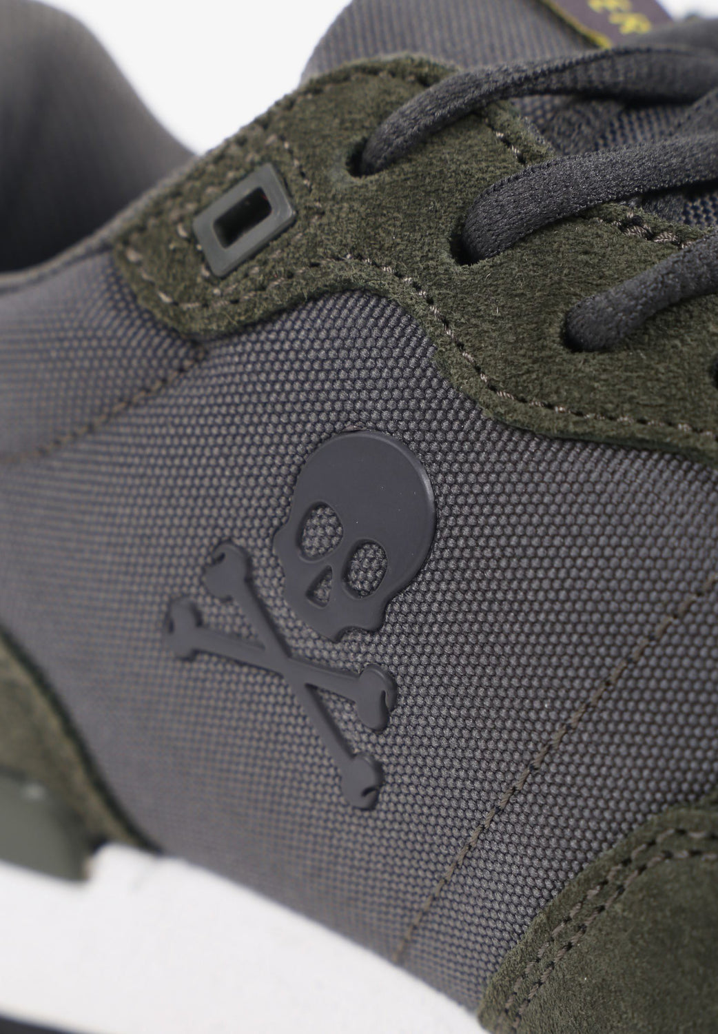 SNEAKERS SERRAJE CANADIAN - Scalpers