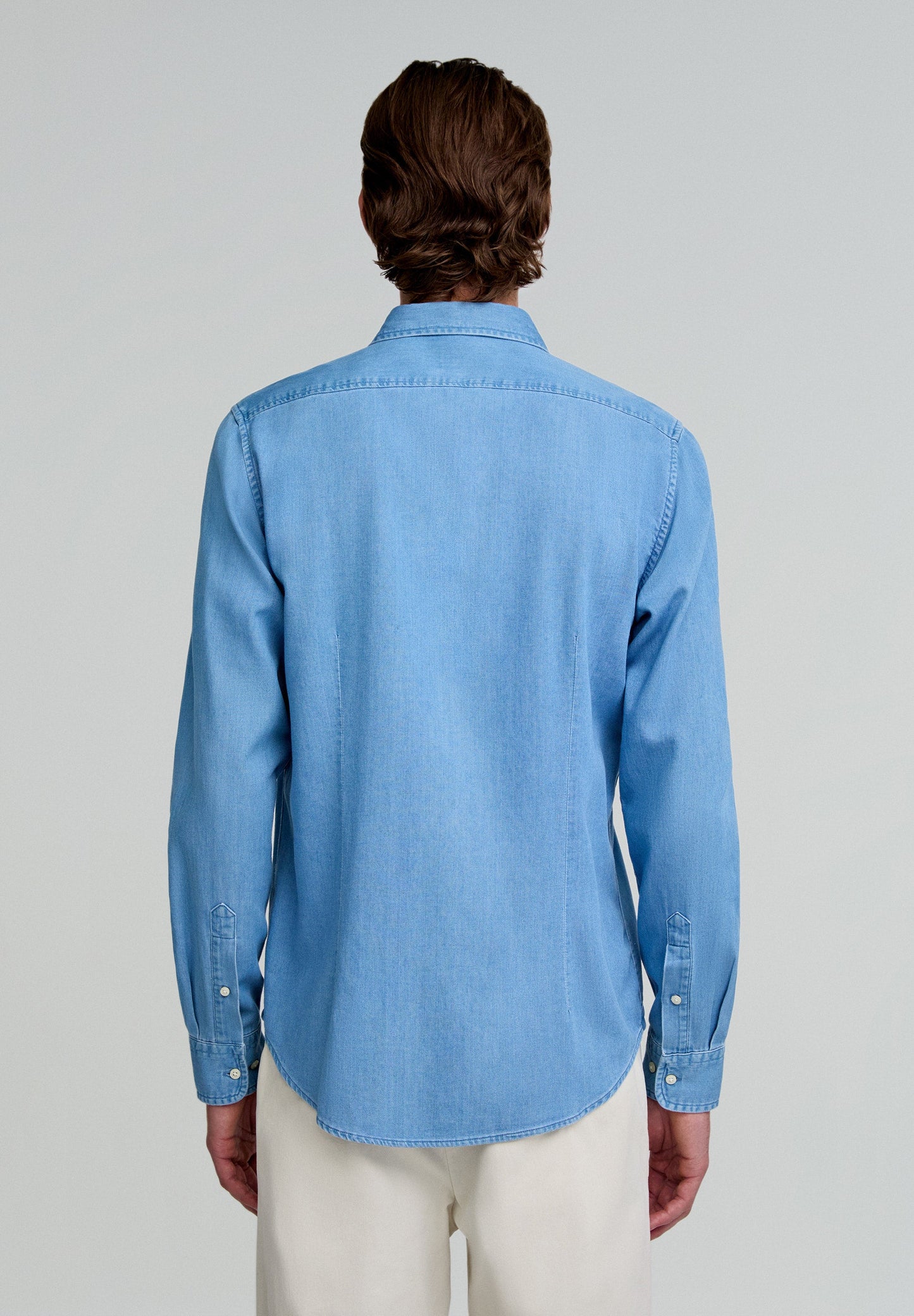 CAMISA DENIM BÁSICA - Scalpers