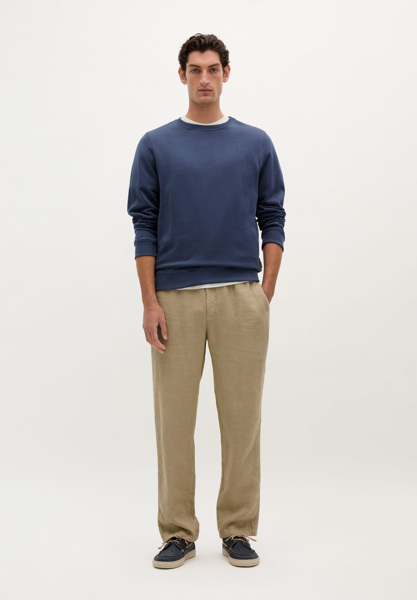 SUDADERA BÁSICA BORDADA CONTRASTE - Scalpers