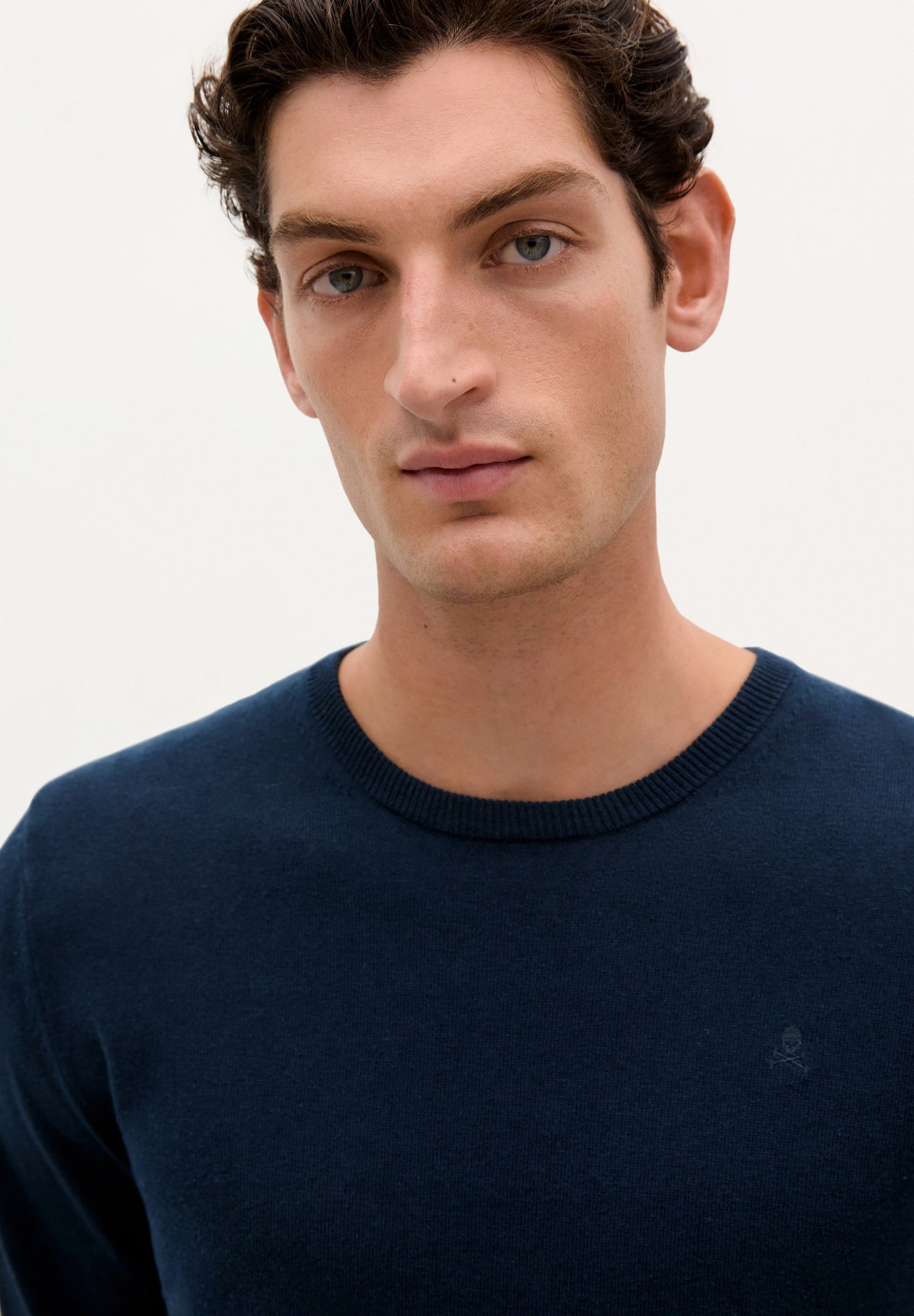 SCNOS BASIC ROUND NECK