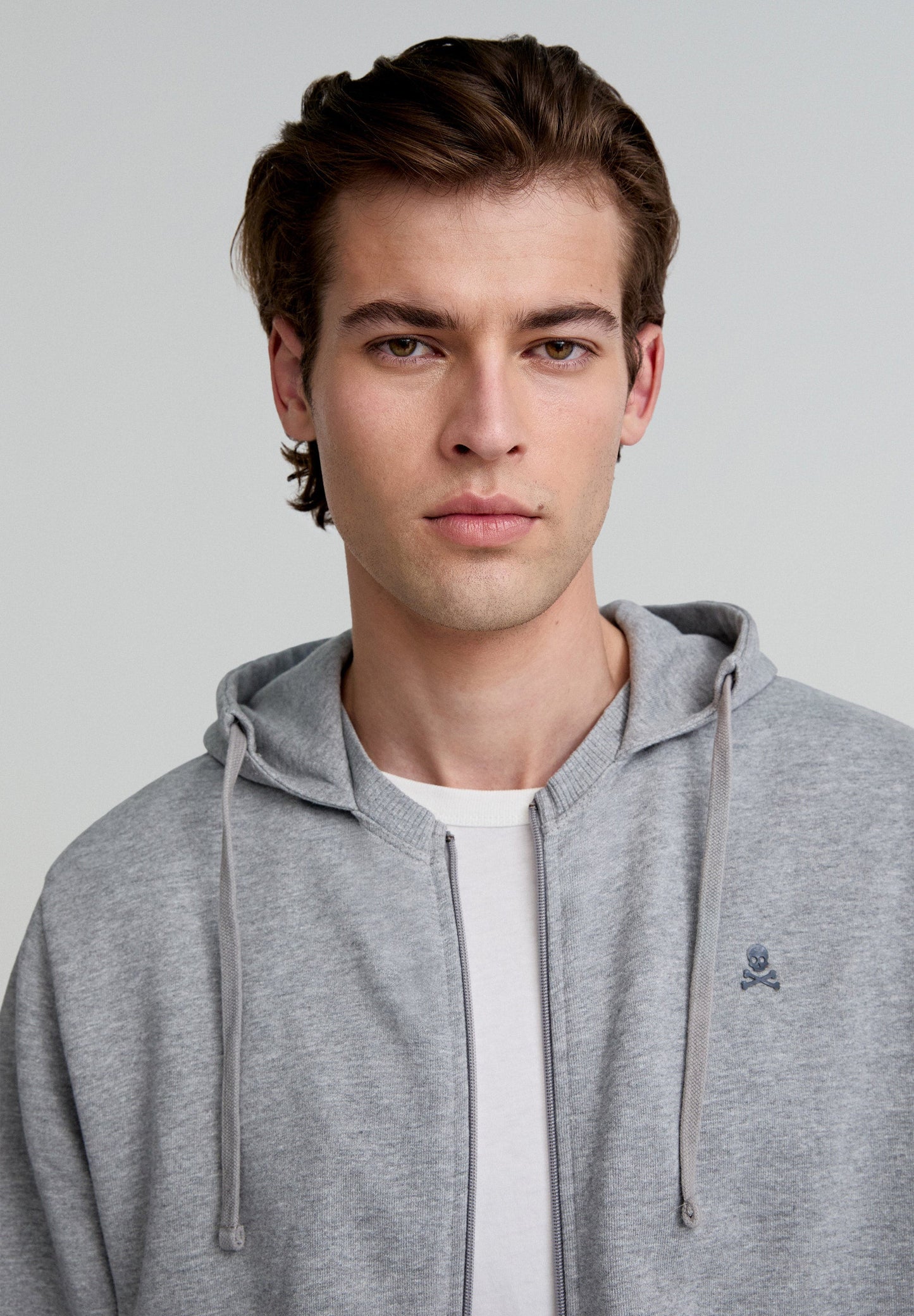 HOODIE WITH CONTRAST SKULL