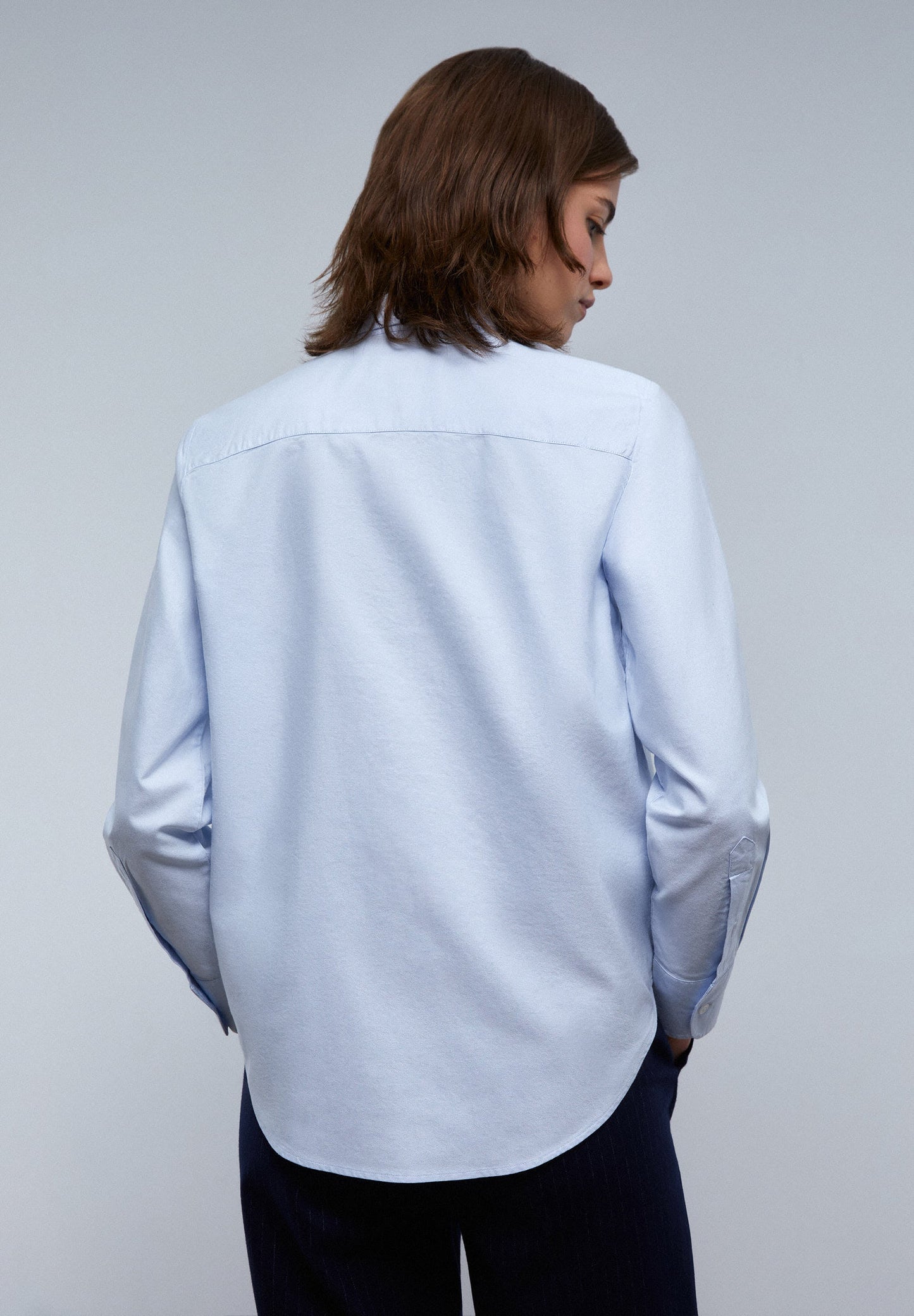 CAMISA CLÁSICA BORDADO PECHO - Scalpers