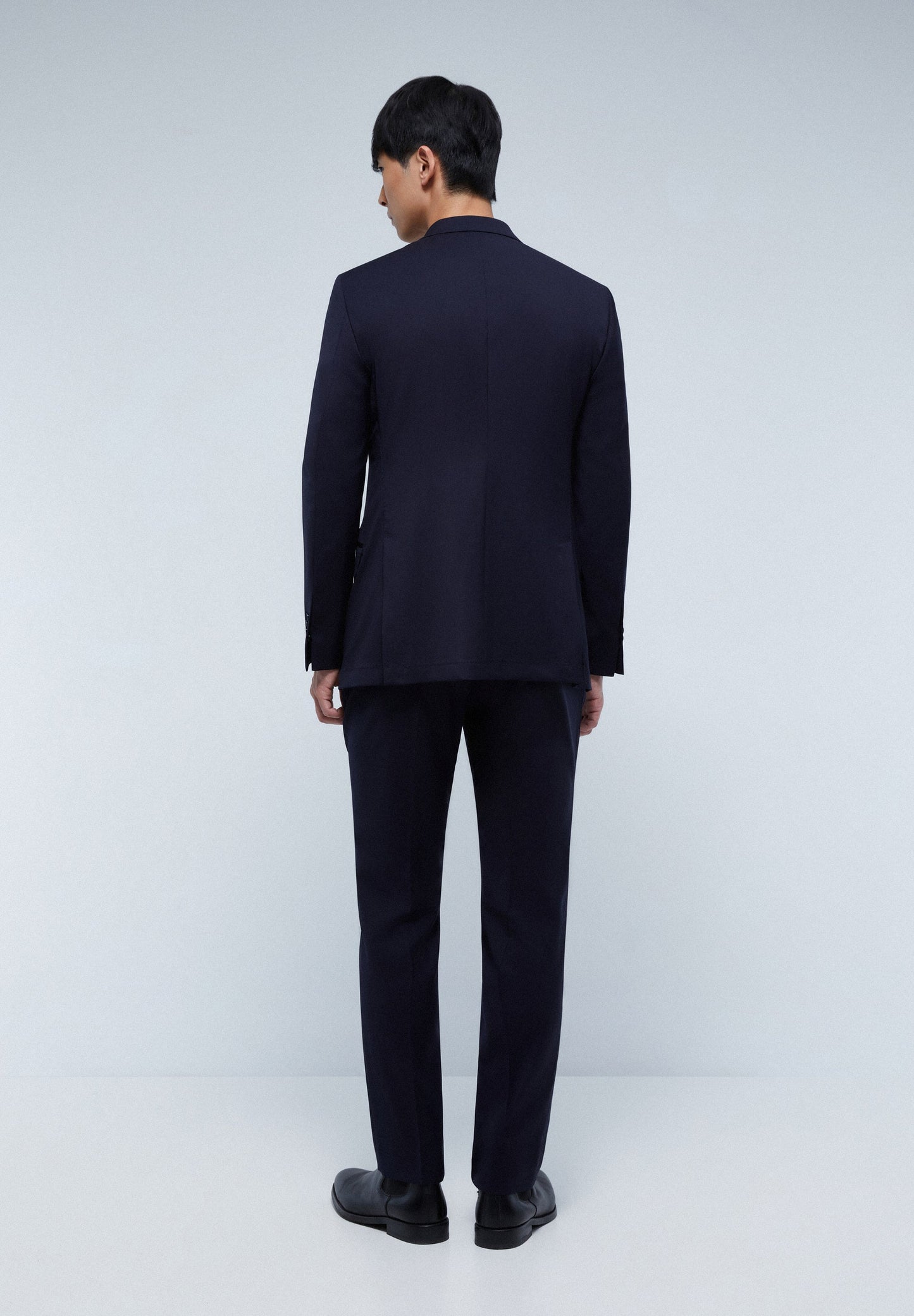 NAVY BLUE TEXTURED SUIT WITH POCKETS