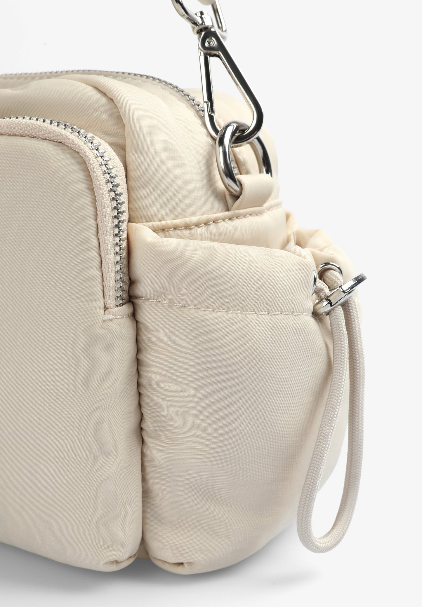 BAG WITH BRAIDED STRAP DETAIL