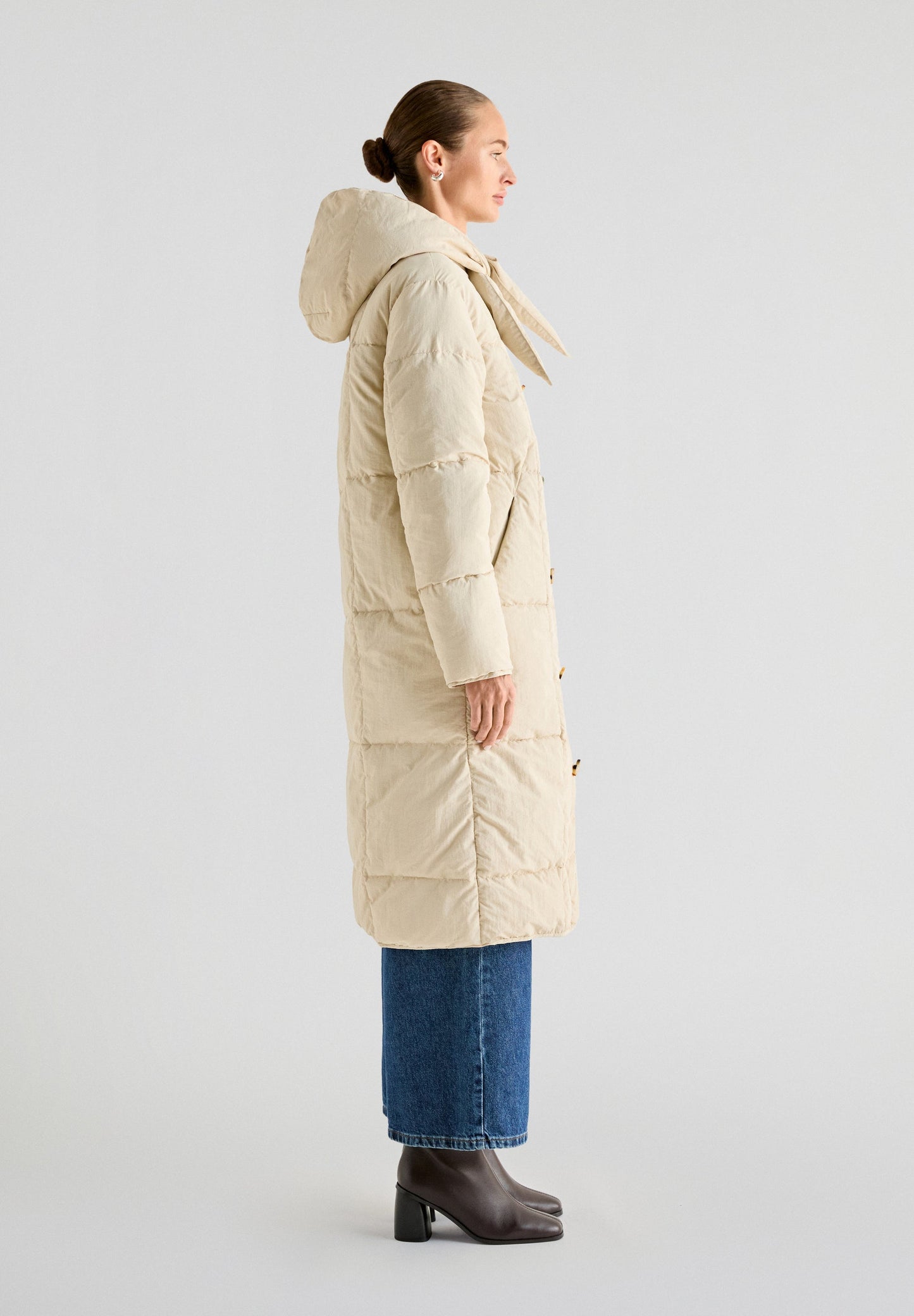 BOW HOODIE PUFFER COAT