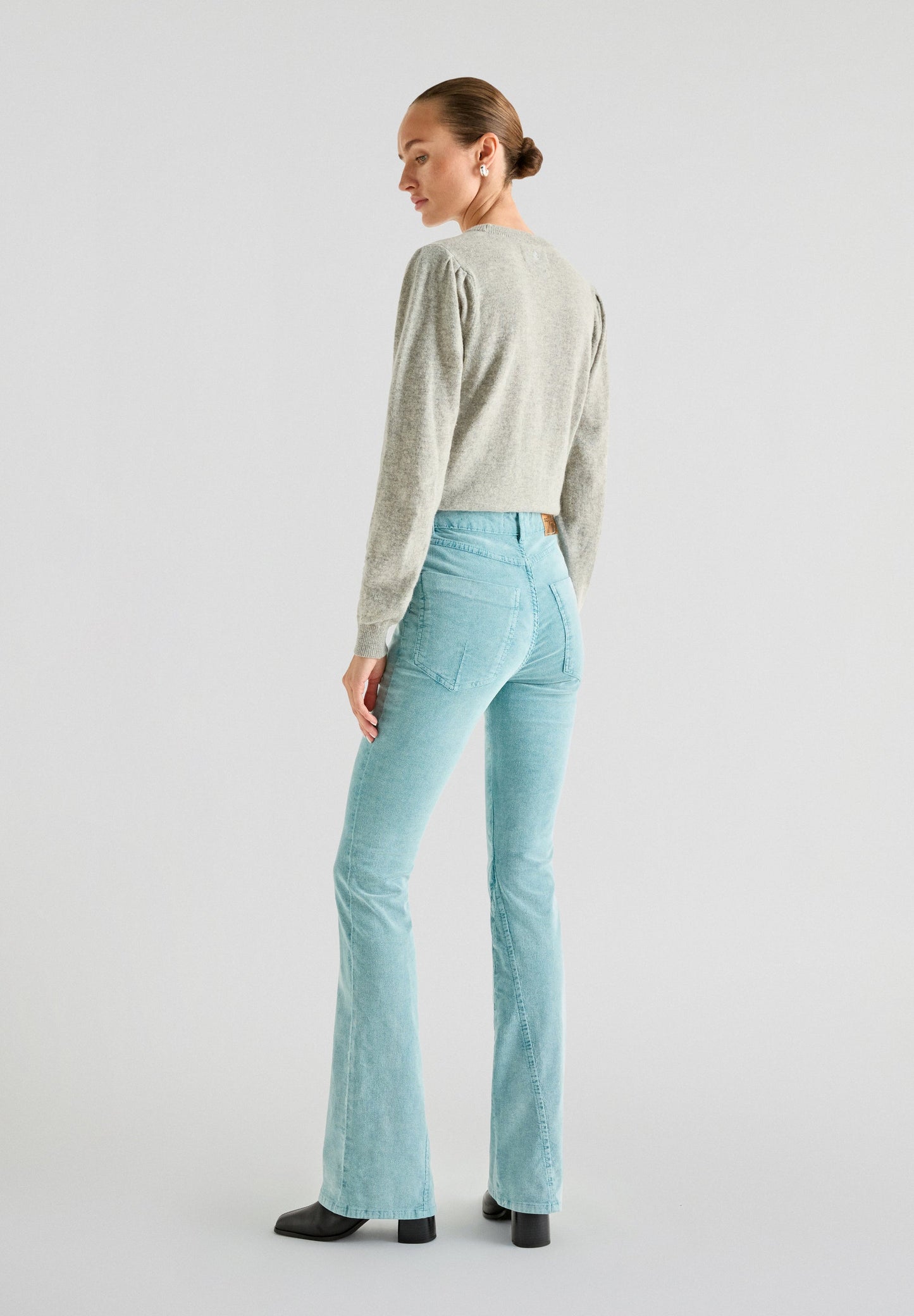 CORDUROY BOOT CUT PANT