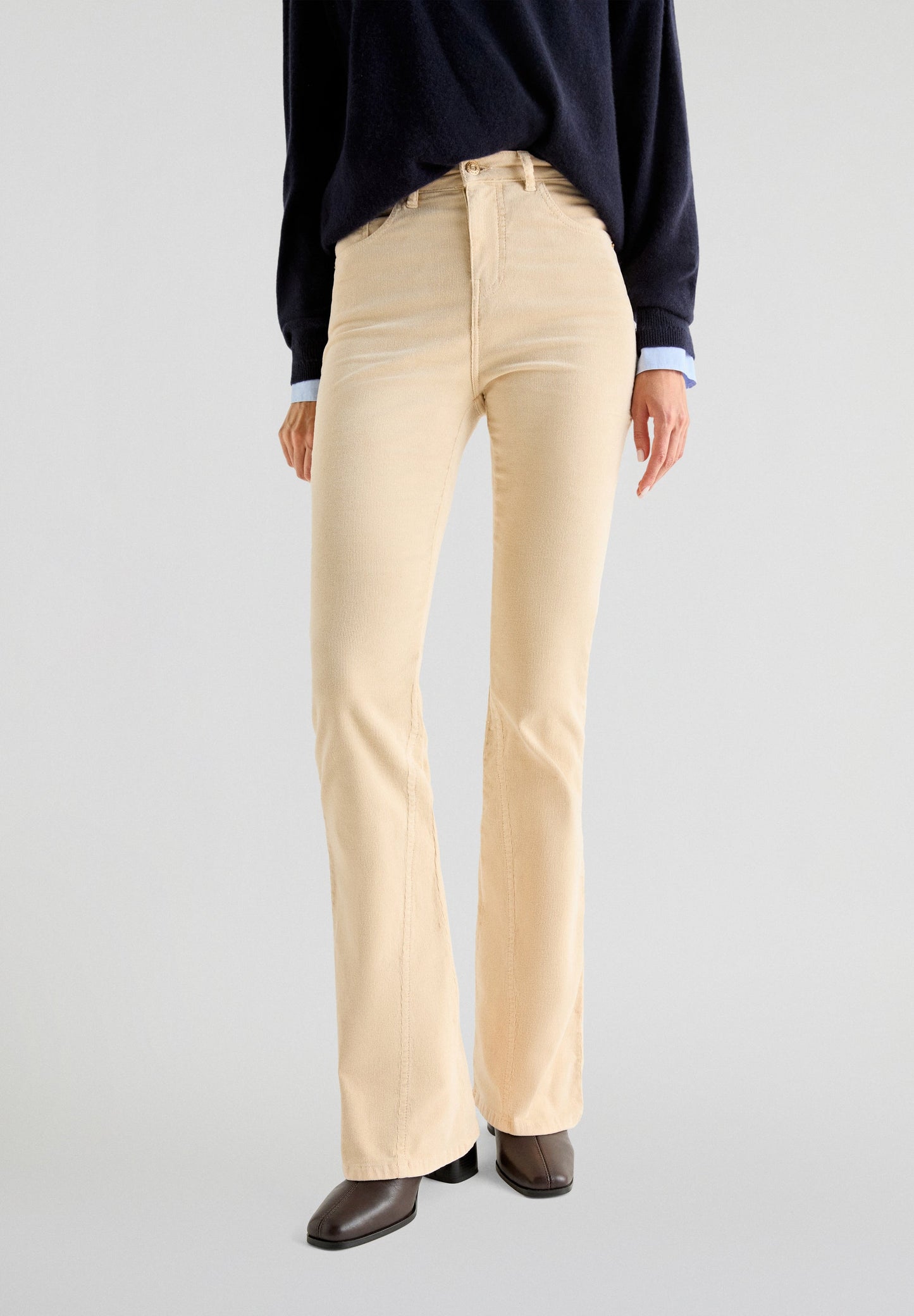 CORDUROY BOOT CUT PANT