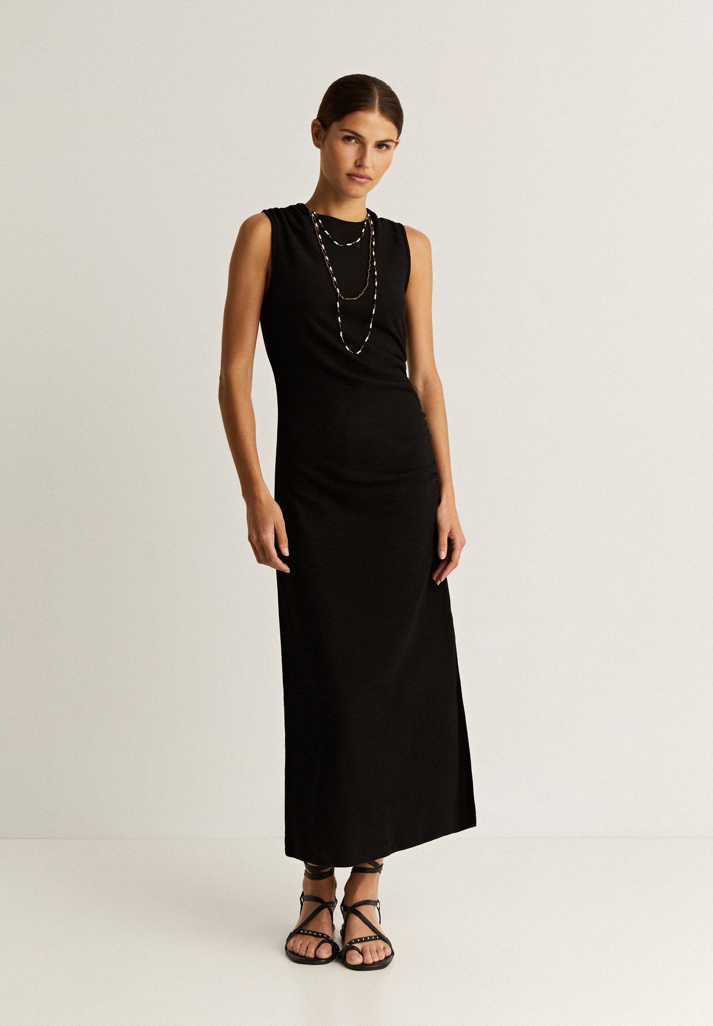 MIDI DRESS WITH COLLAR DETAIL