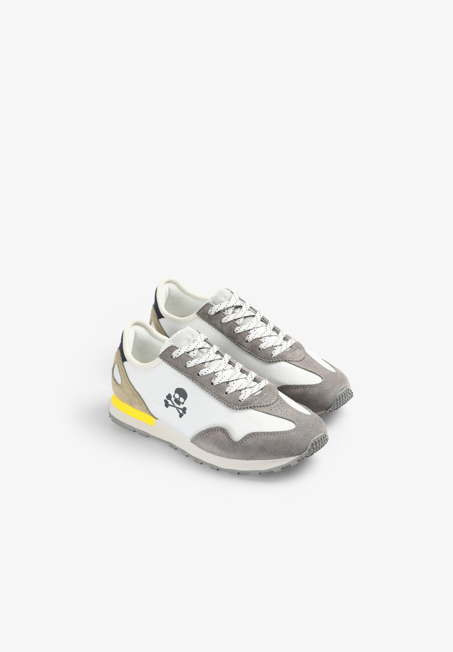 SUÈDE SNEAKERS DOODSKOP