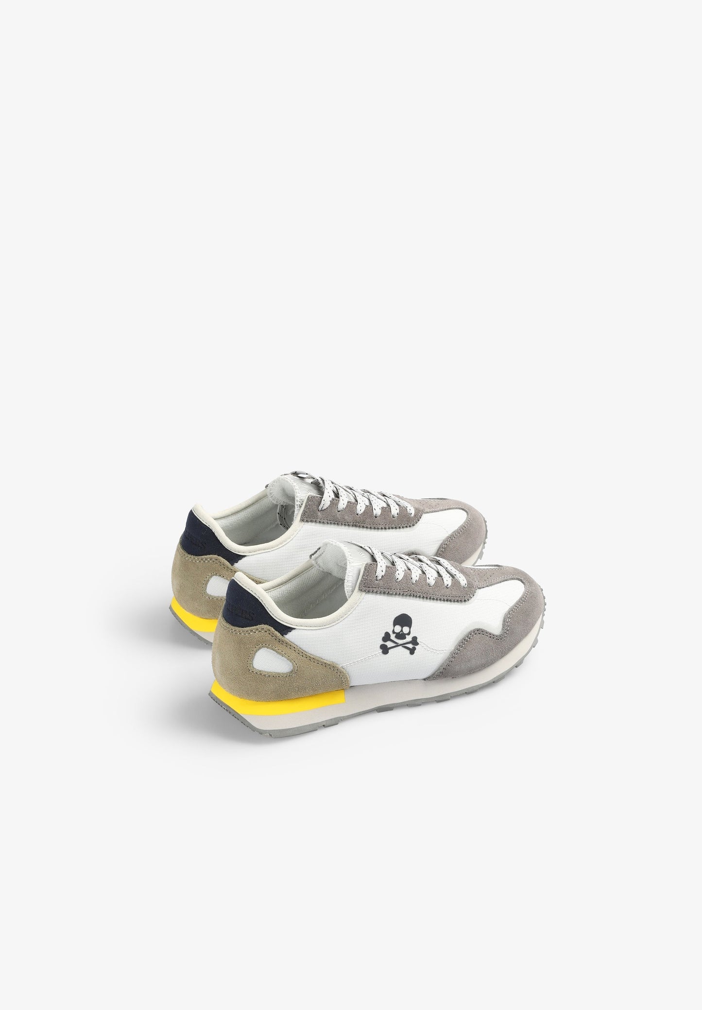 SUÈDE SNEAKERS DOODSKOP