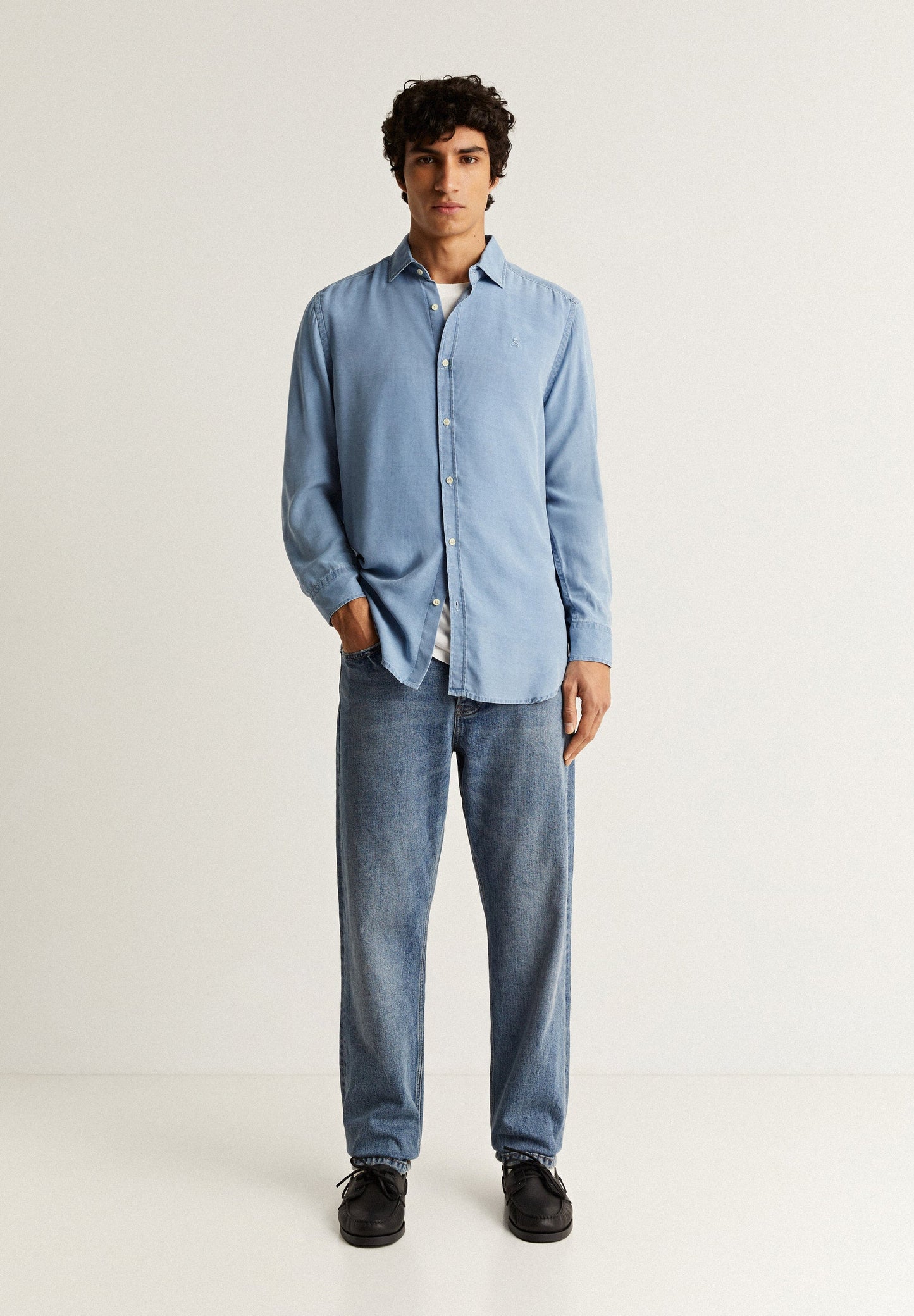 ITALIAN COLLAR DENIM SHIRT