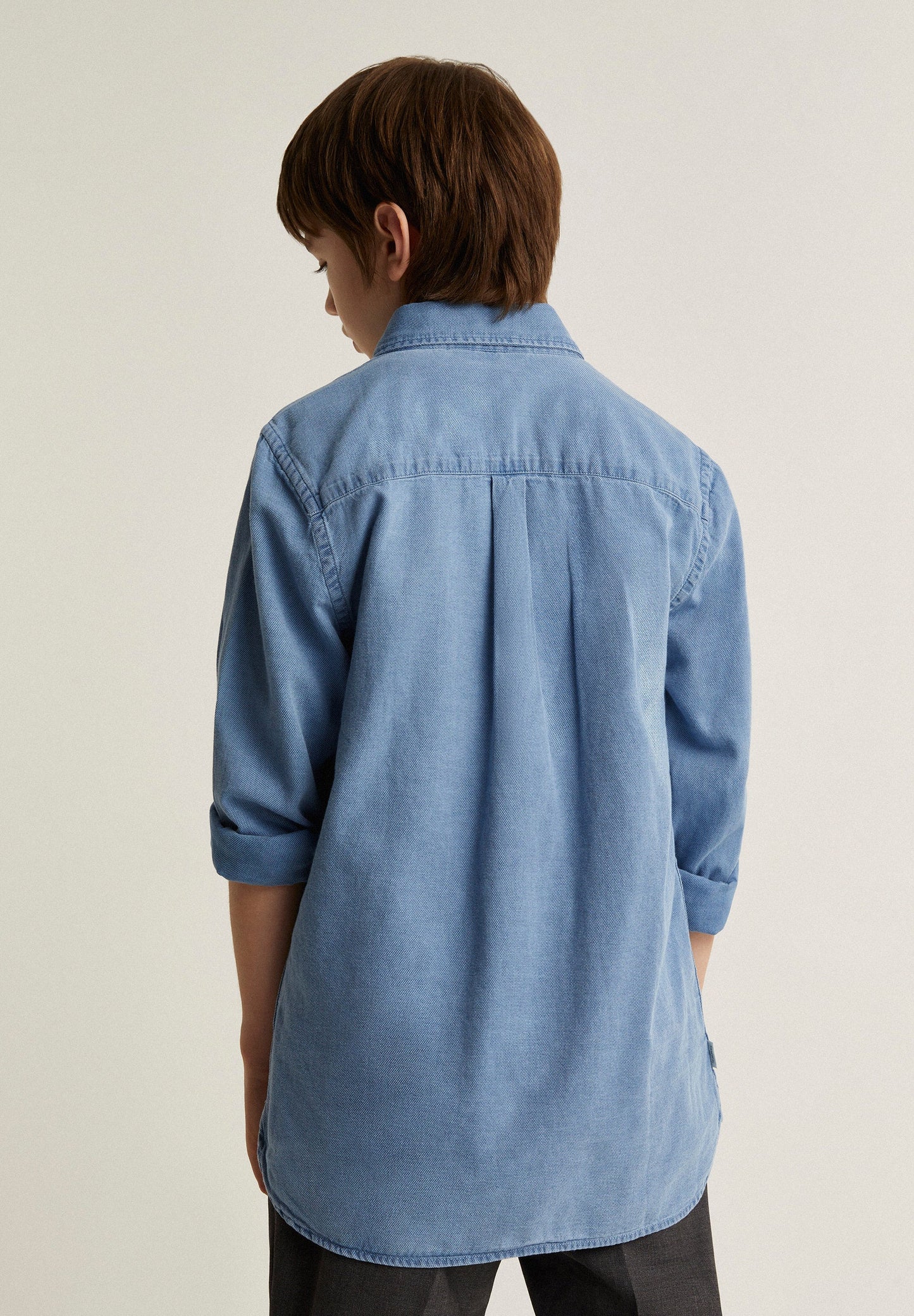 BUTTON-DOWN COLLAR DENIM SHIRT