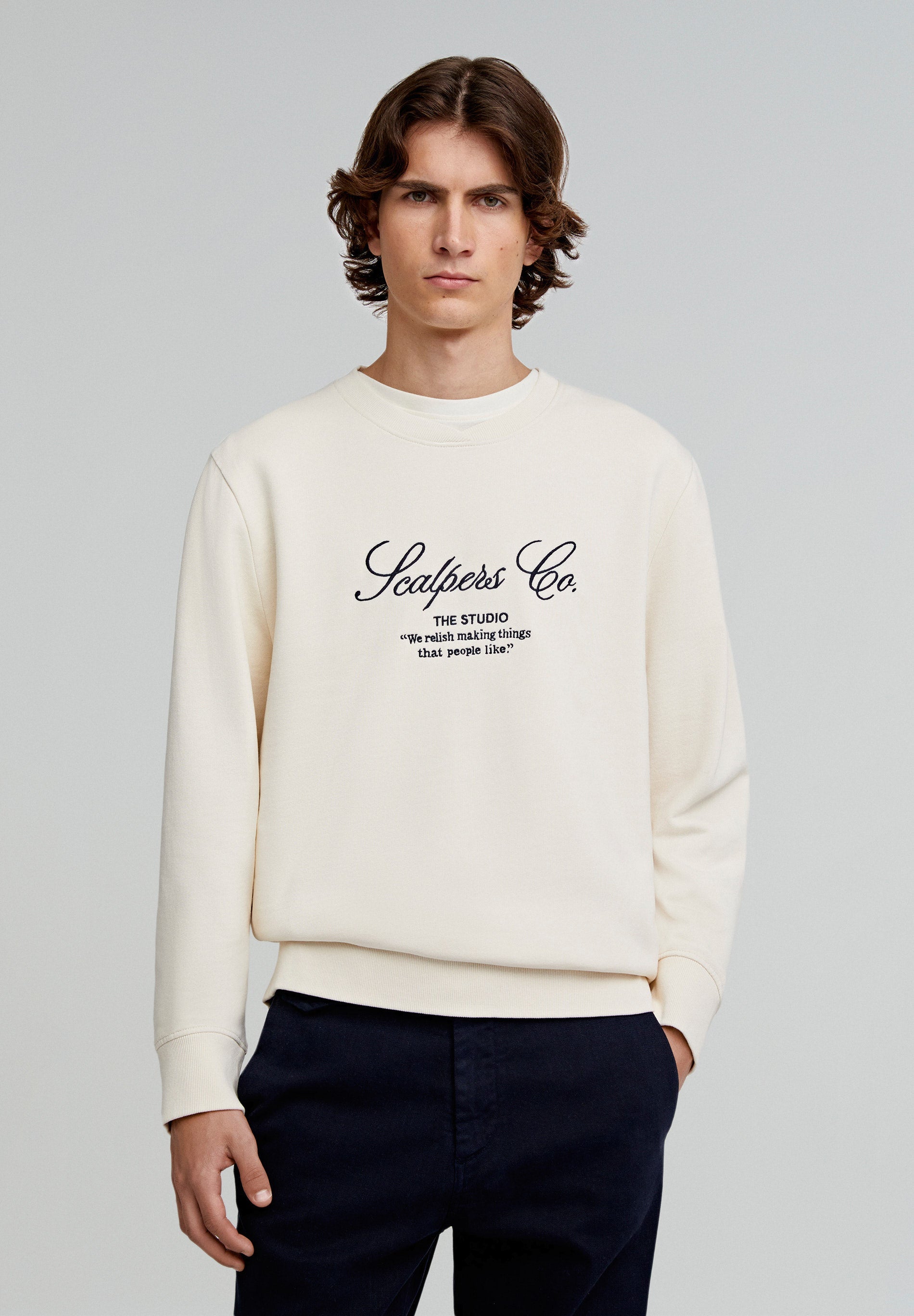 SWEATSHIRT WITH FRONT LOGO