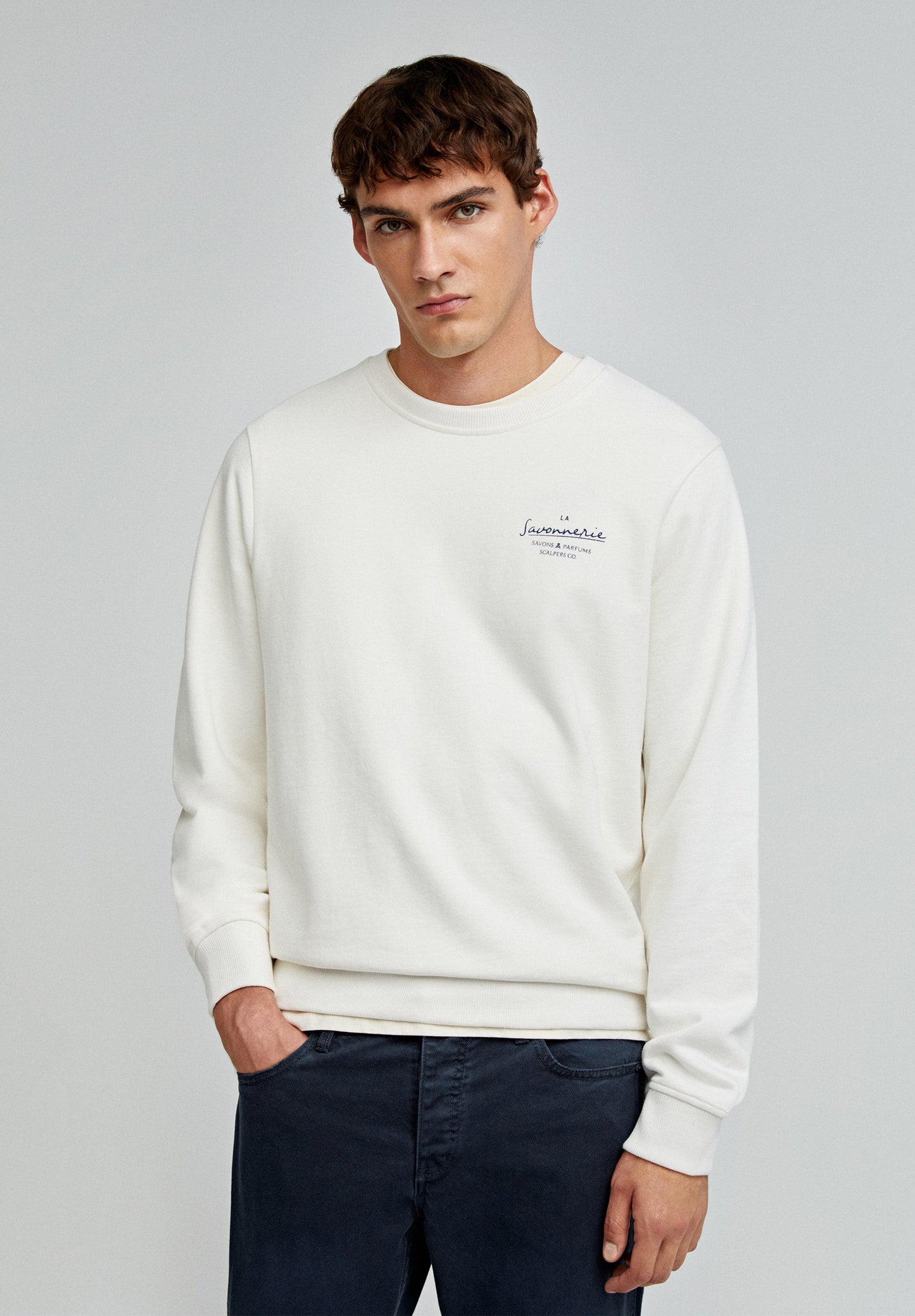 SWEAT-SHIRT BRODÉ