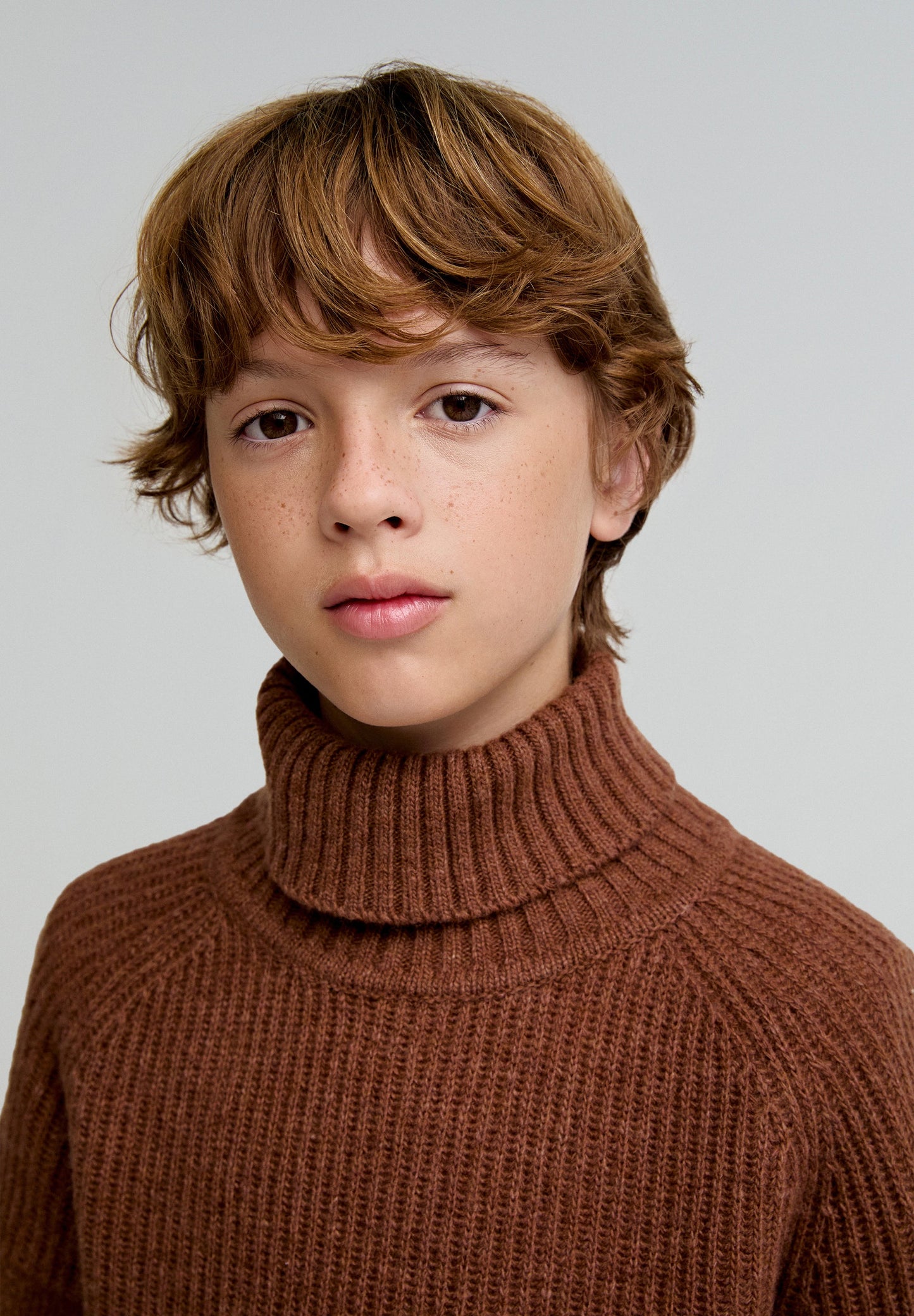 TRICOT POUR ENFANTS PETER ROLL