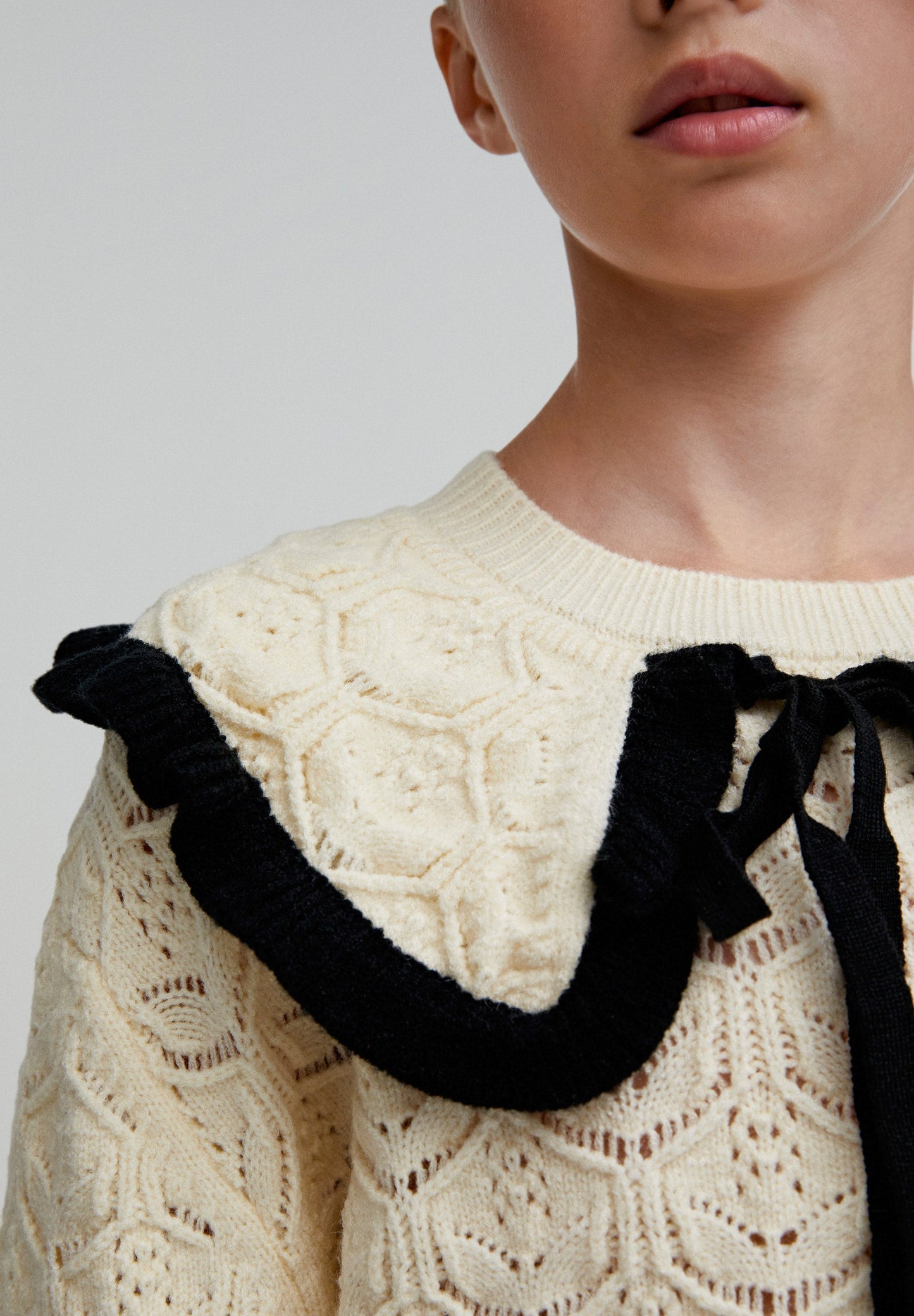 COLLAR TRICOT GIRLS