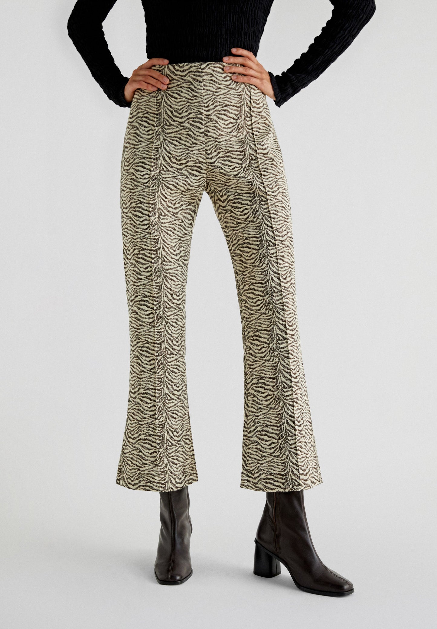 ANIMAL PRINT FLARED TROUSERS