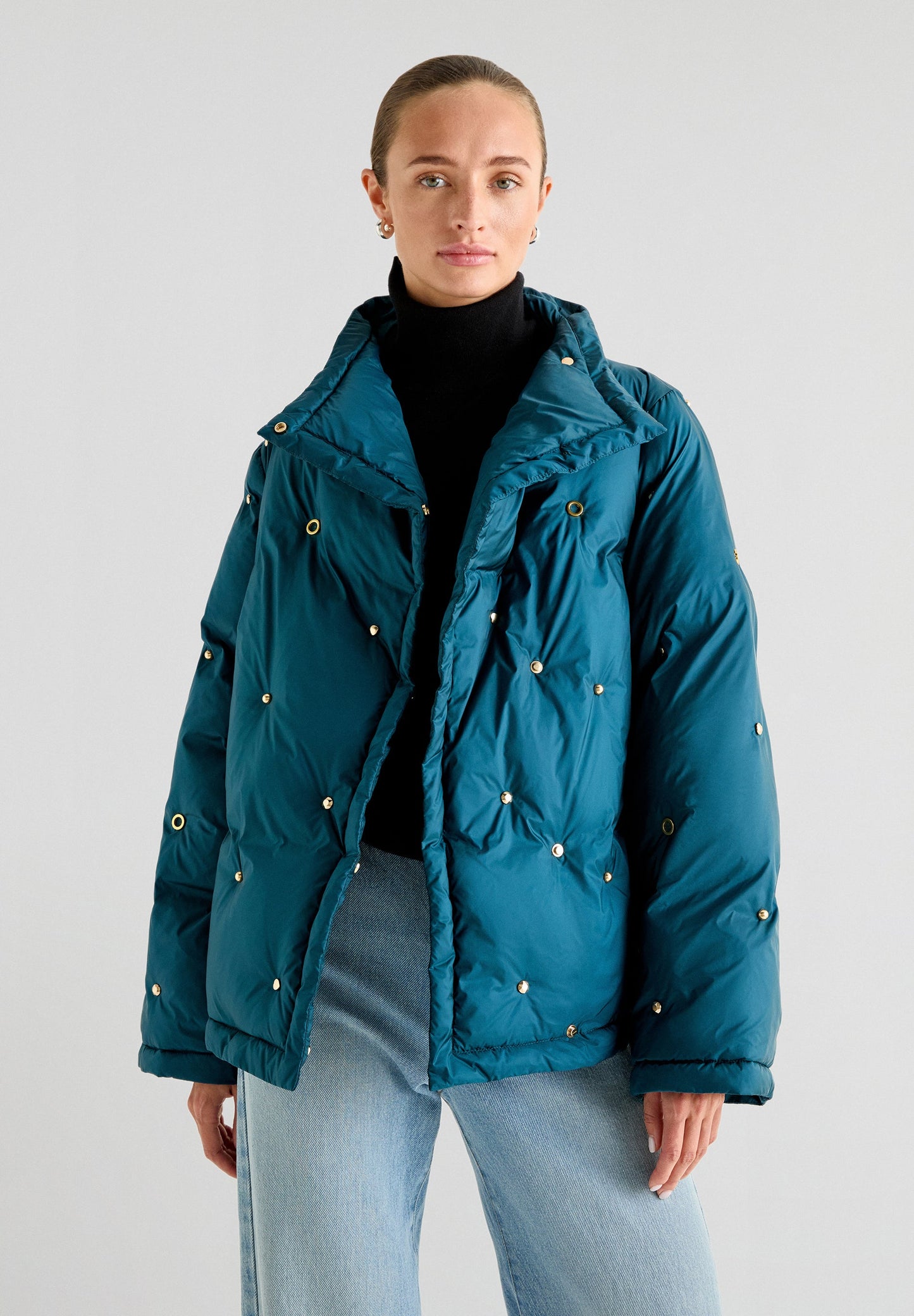 STUDS PUFFER COAT