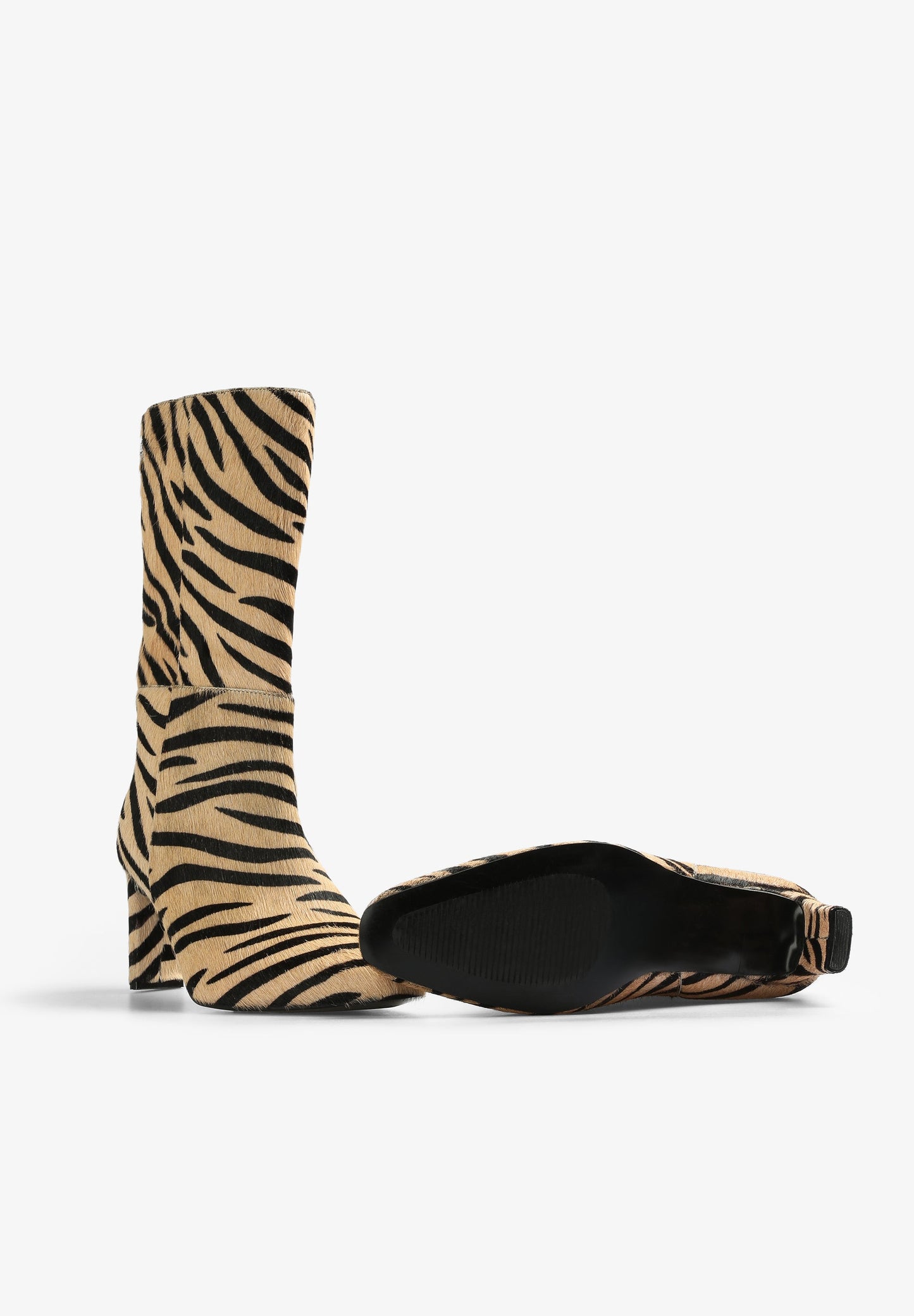 ZEBRA PRINT HIGH-HEEL BOOTS