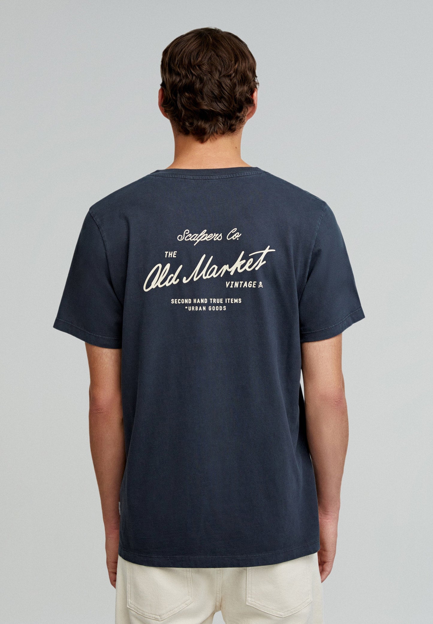 T-SHIRT AVEC TEXTE AU DOS