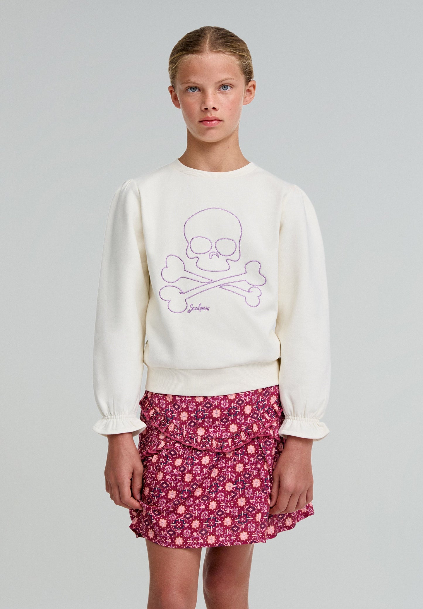 GATHERED SKULL SWEATSHIRT