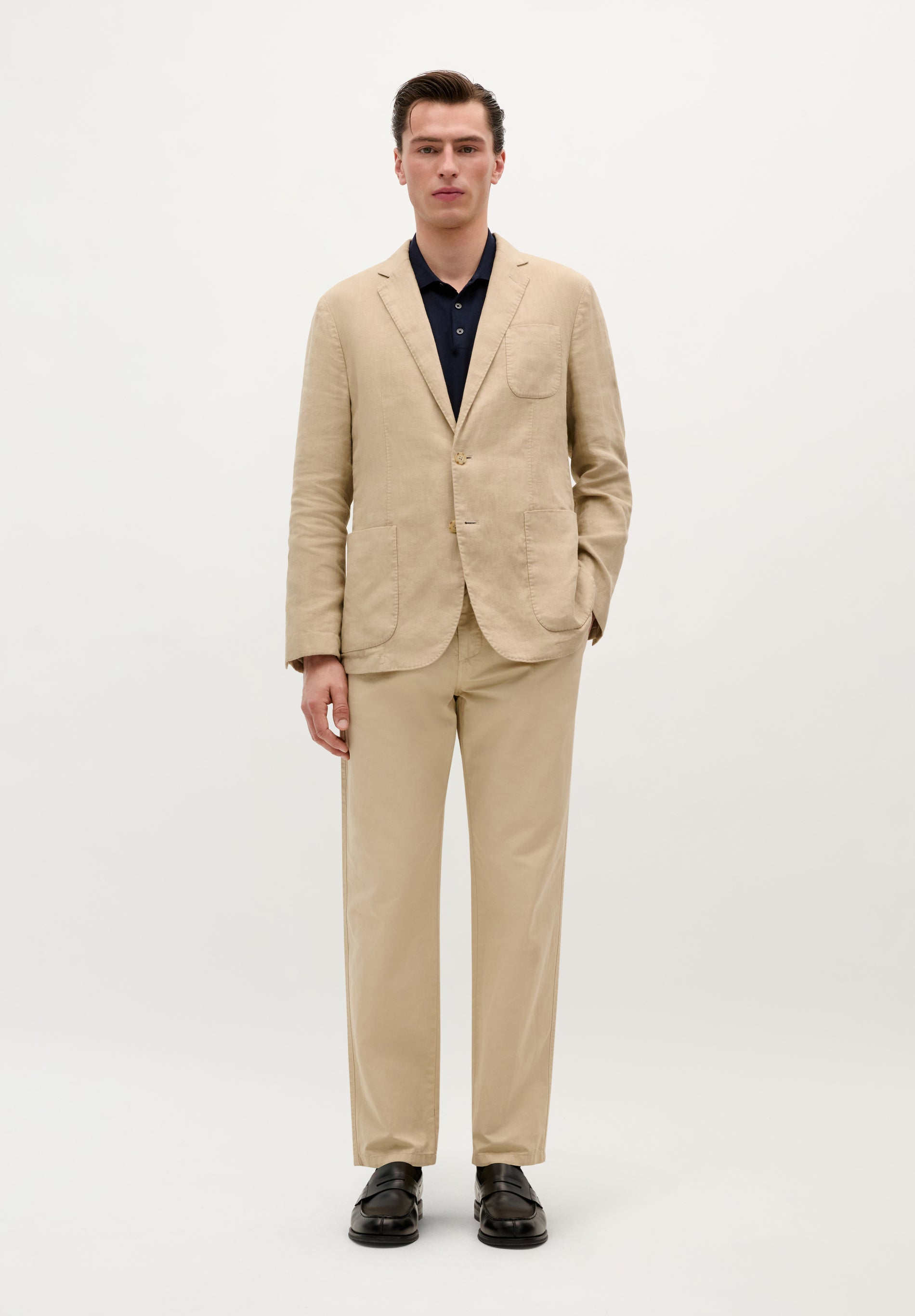 CHINO TROUSERS WITH DARTS