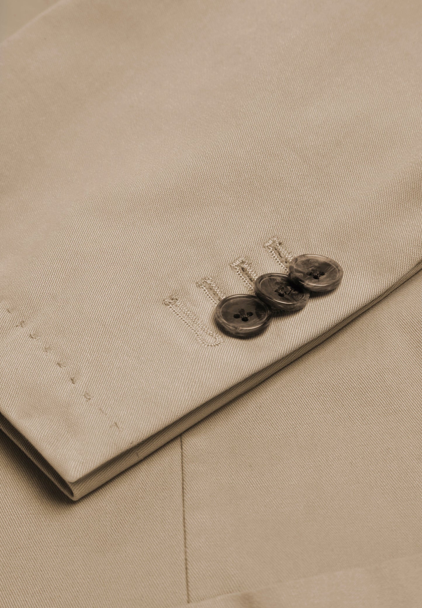 TAILORED BLAZER WITH POCKETS