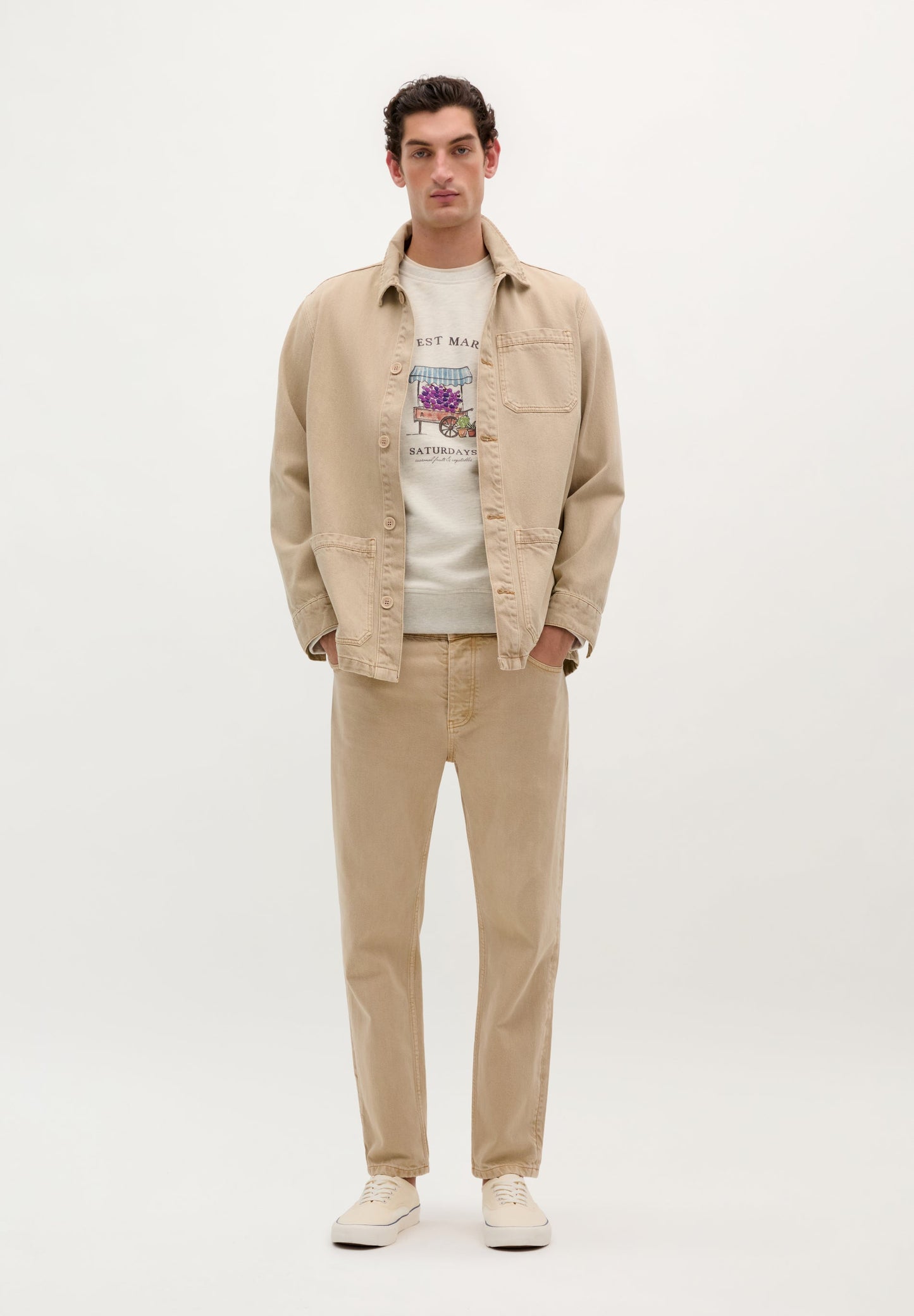 SWEATSHIRT WITH EMBROIDERED MOTIFS