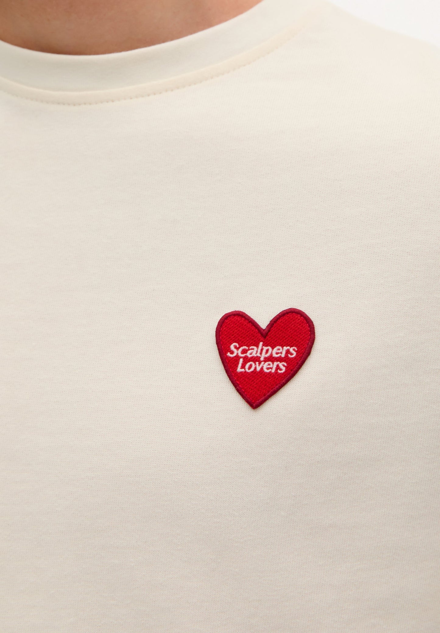 T-SHIRT PRINT VOORKANT LOVE