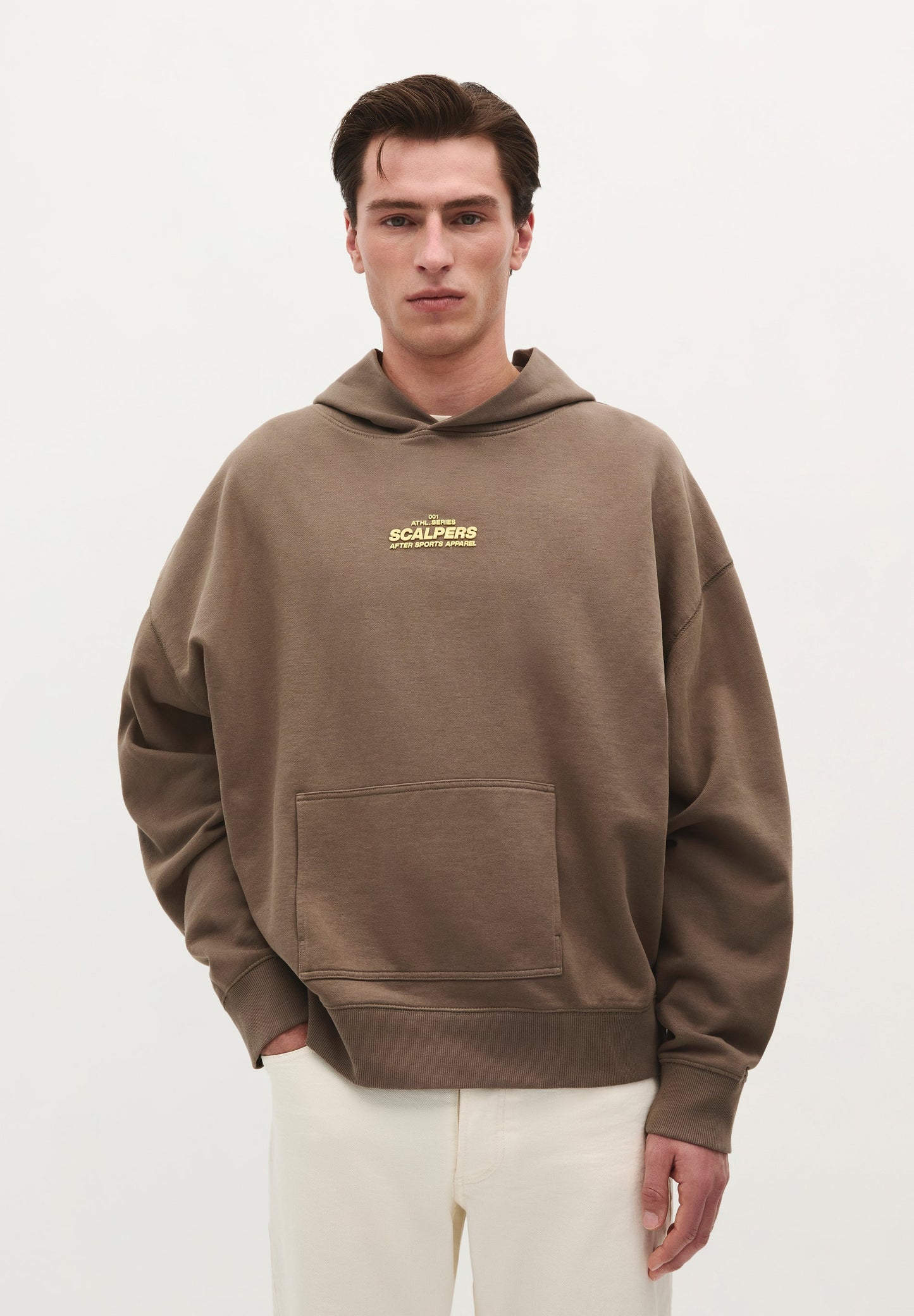 SWEATER CAPUCHON LOGO RUBBER