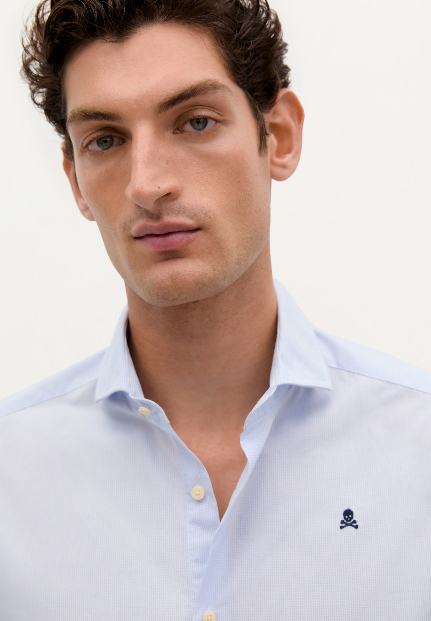 KLASSIEK GERUIT OVERHEMD