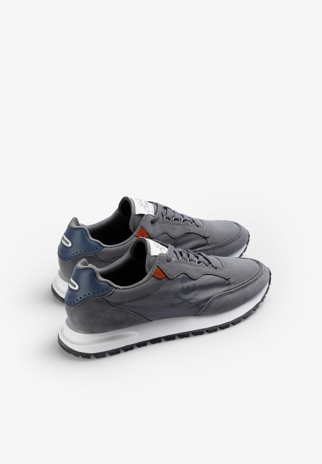 SNEAKERS LIGERAS CALAVERA CONTRASTE - Scalpers