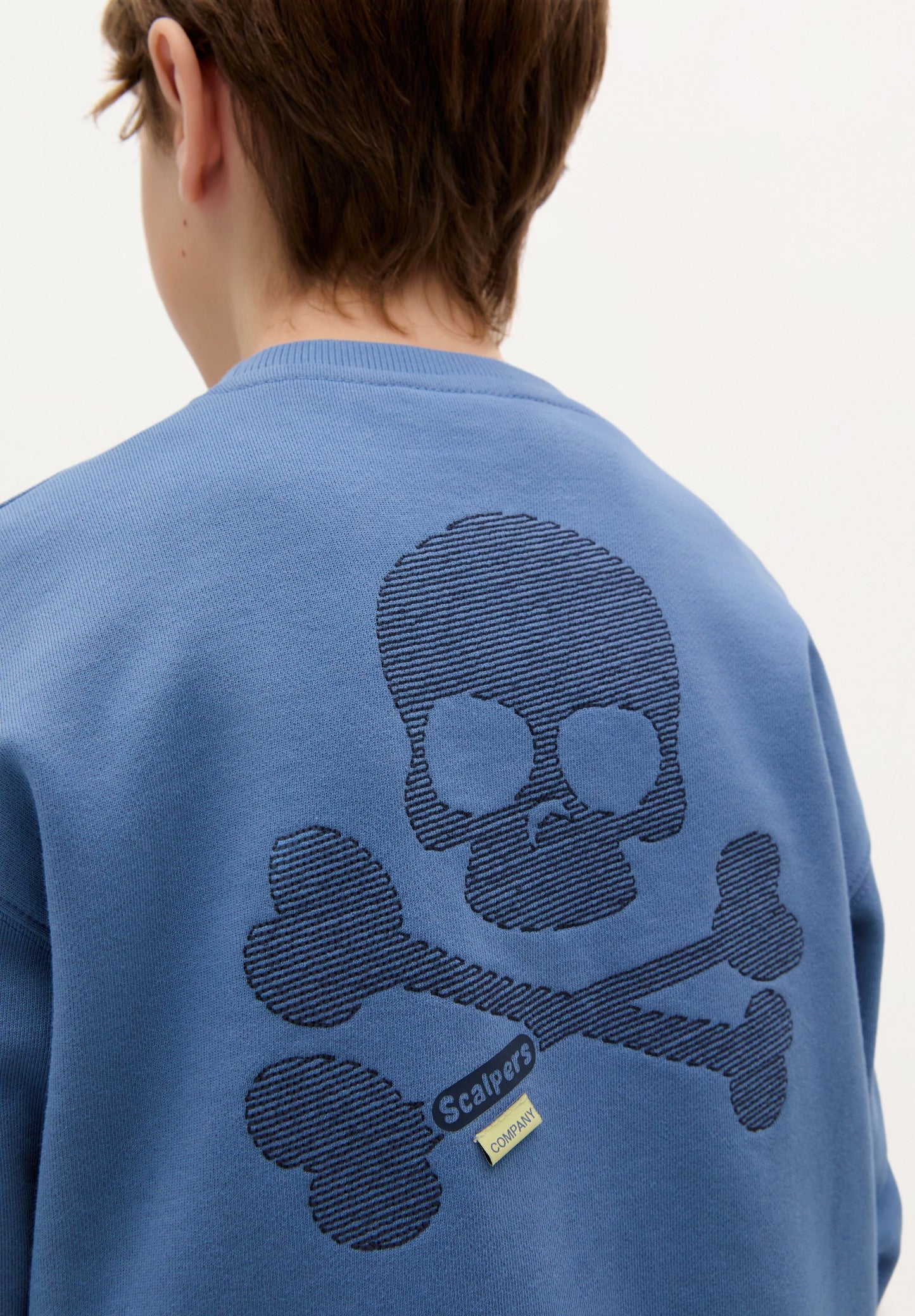 SWEATSHIRT WITH STITCH SKULL