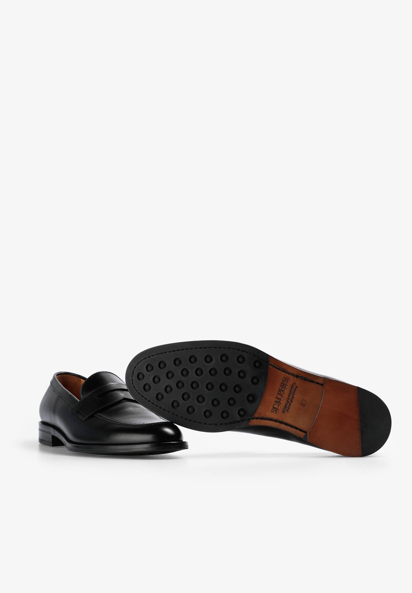 LEATHER LOAFERS WITH APRON