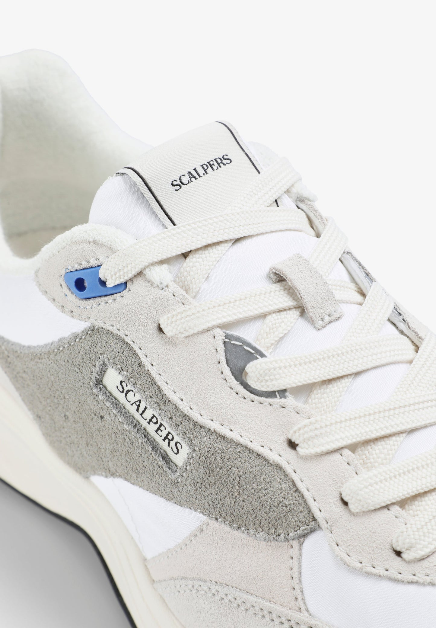 SCJAMES SNEAKERS