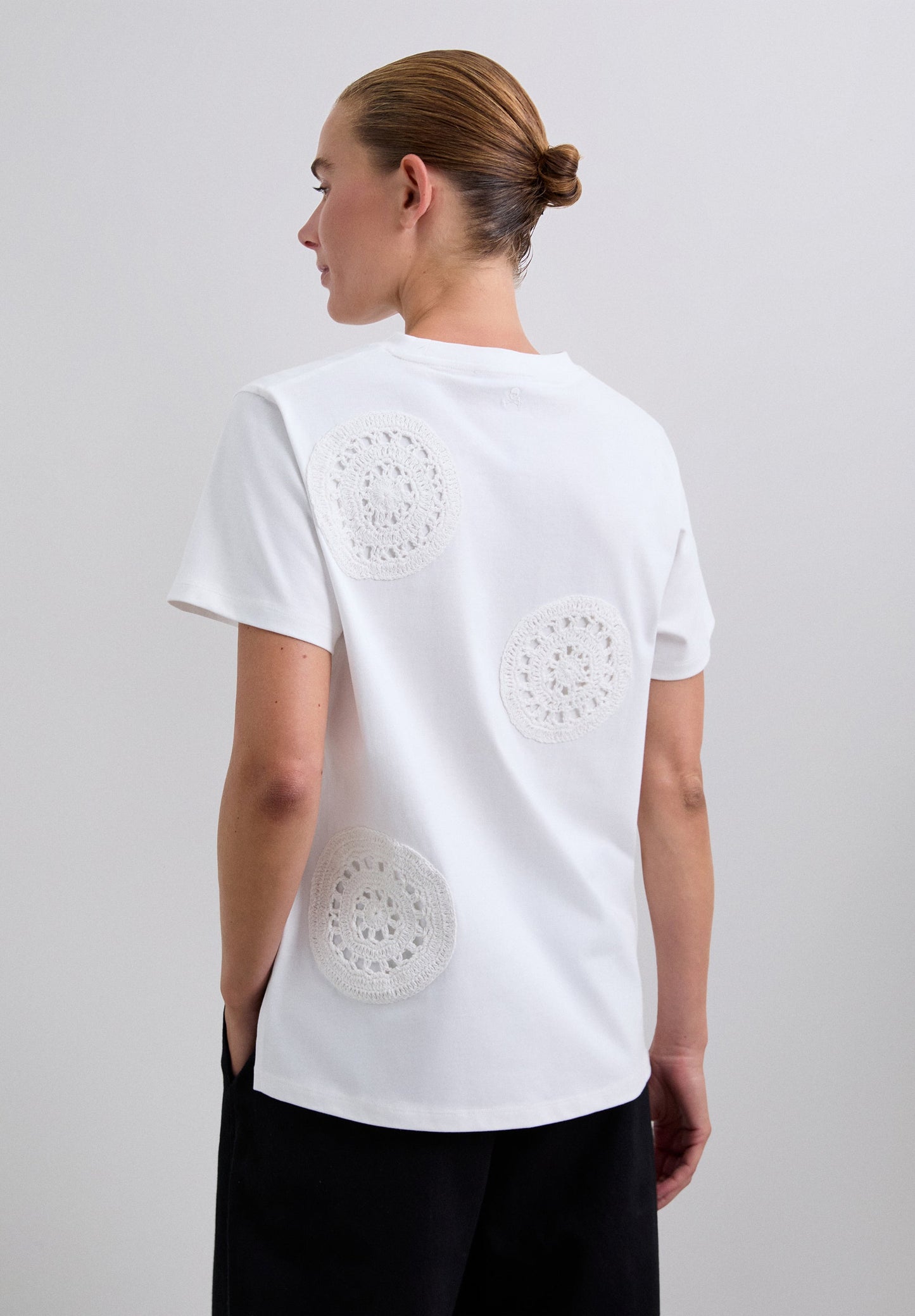 CROCHET T-SHIRT