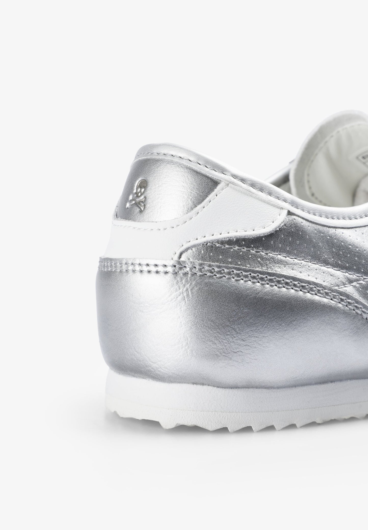 RETRO SUEDE SNEAKERS