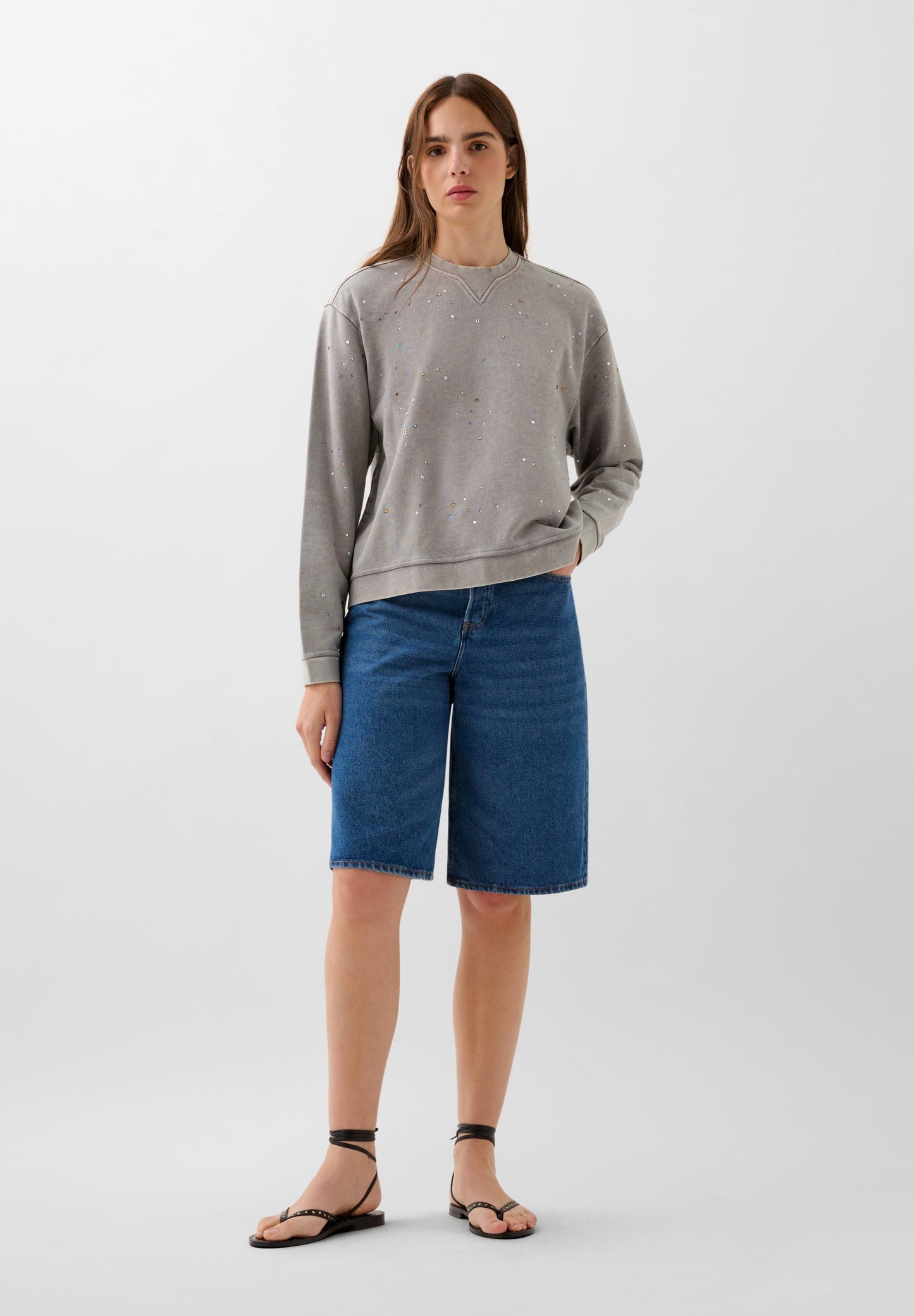 SC MULTISTUDS AOP SWEATER