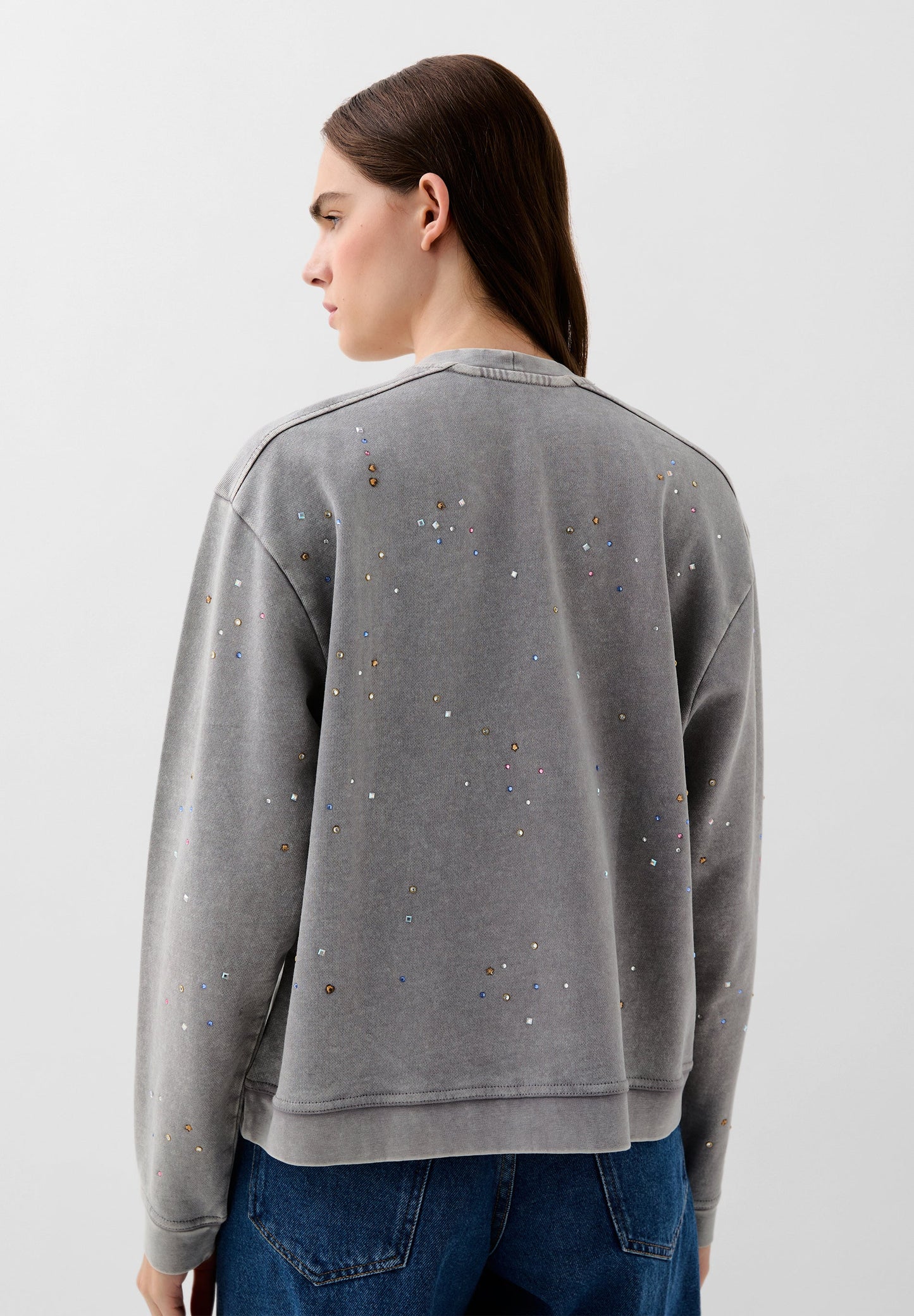 SC MULTISTUDS AOP SWEATER