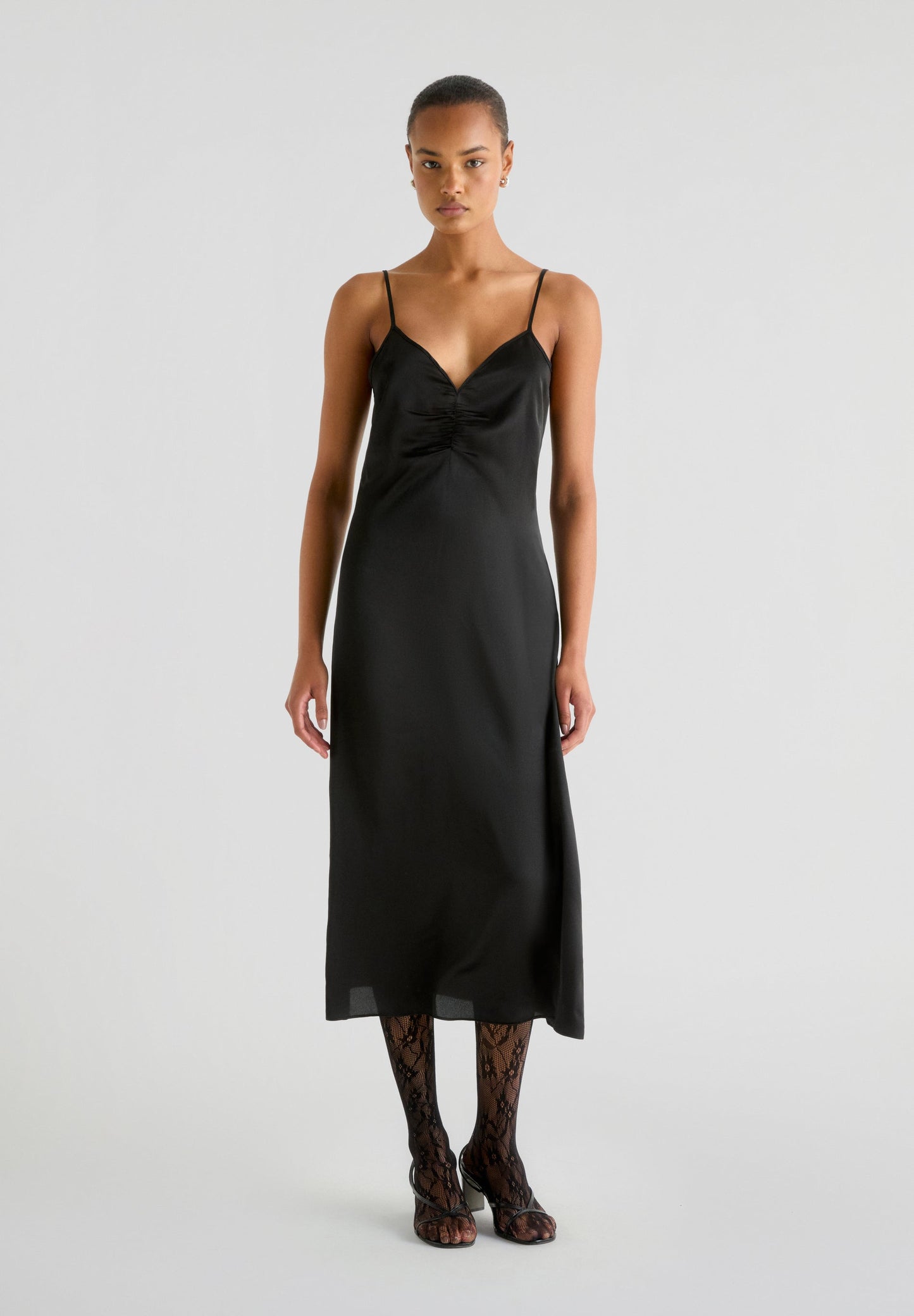 VESTIDO MIDI ENCAJE - Scalpers