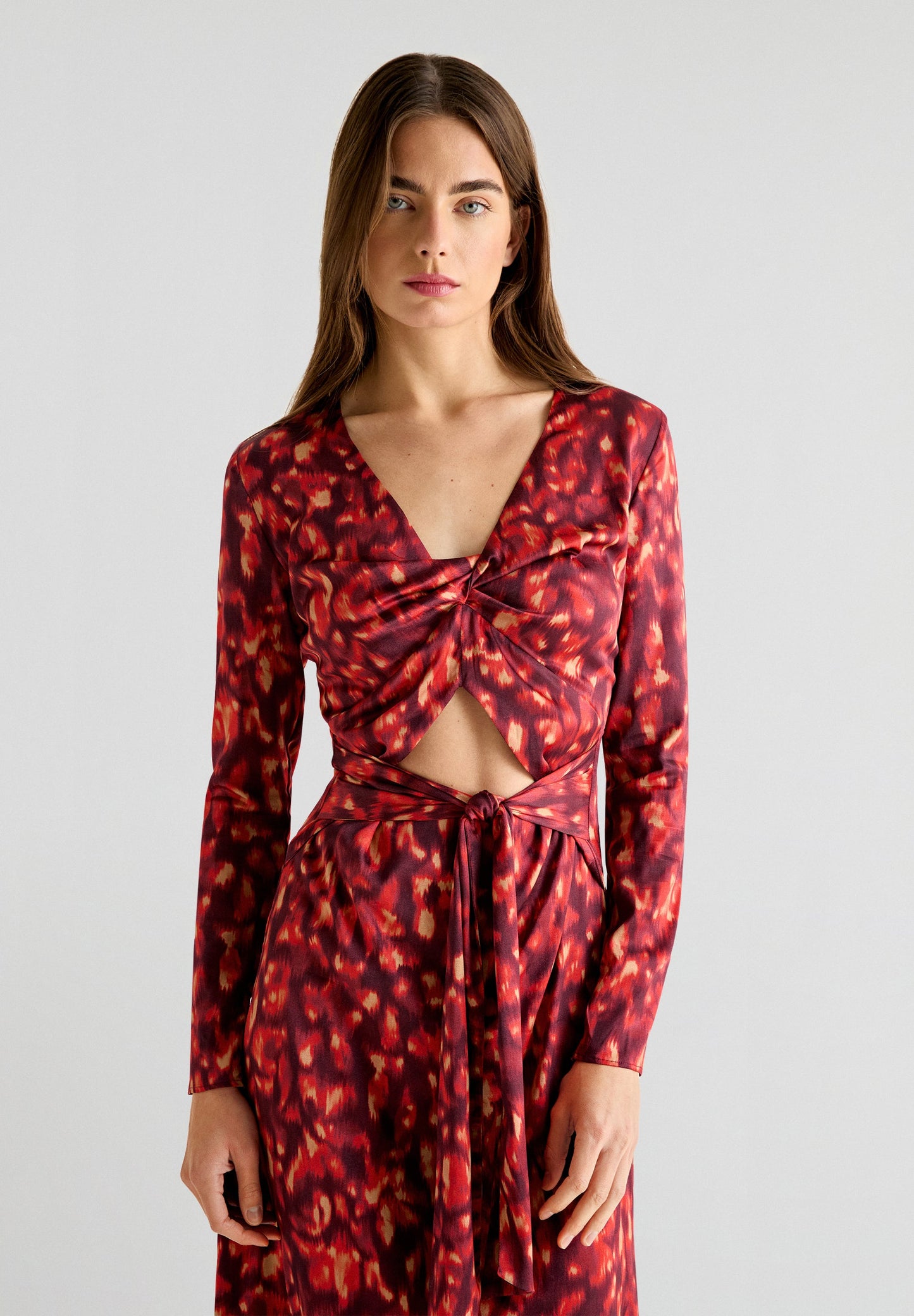 PRINTED DRESS WITH BOW OPENING