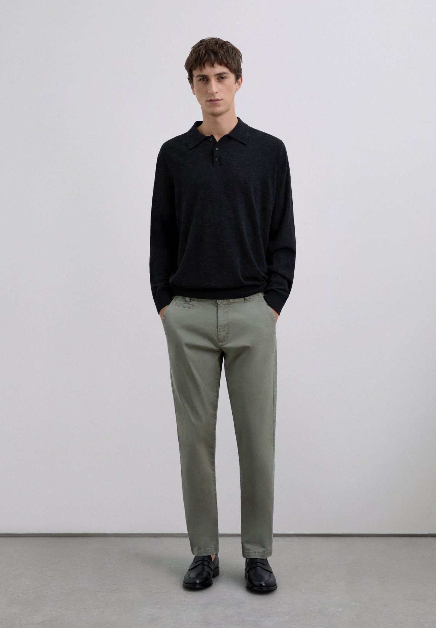 CASUAL CHINO TROUSERS