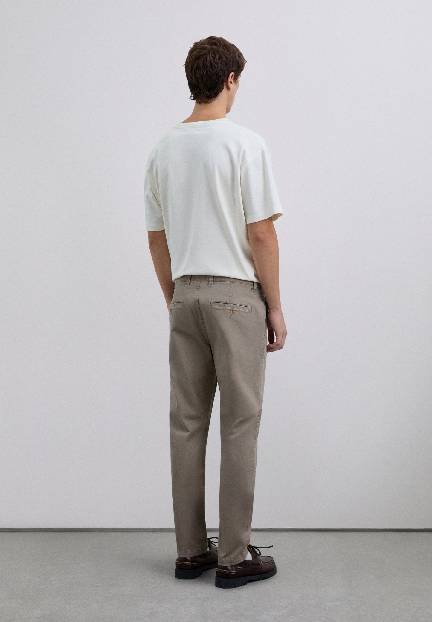 CASUAL CHINO TROUSERS