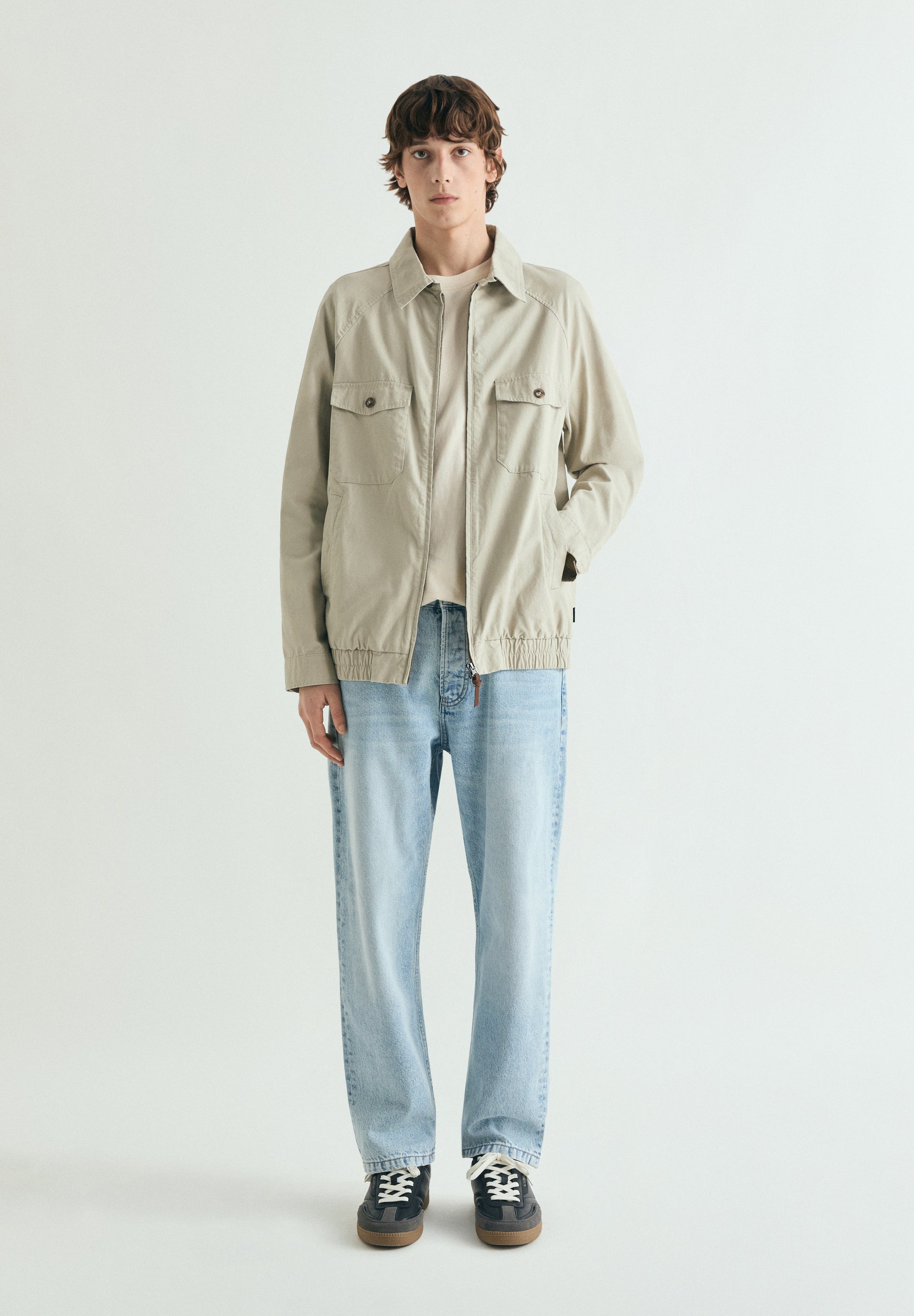 BOMBER JACKET WITH RAGLAN SLEEVES