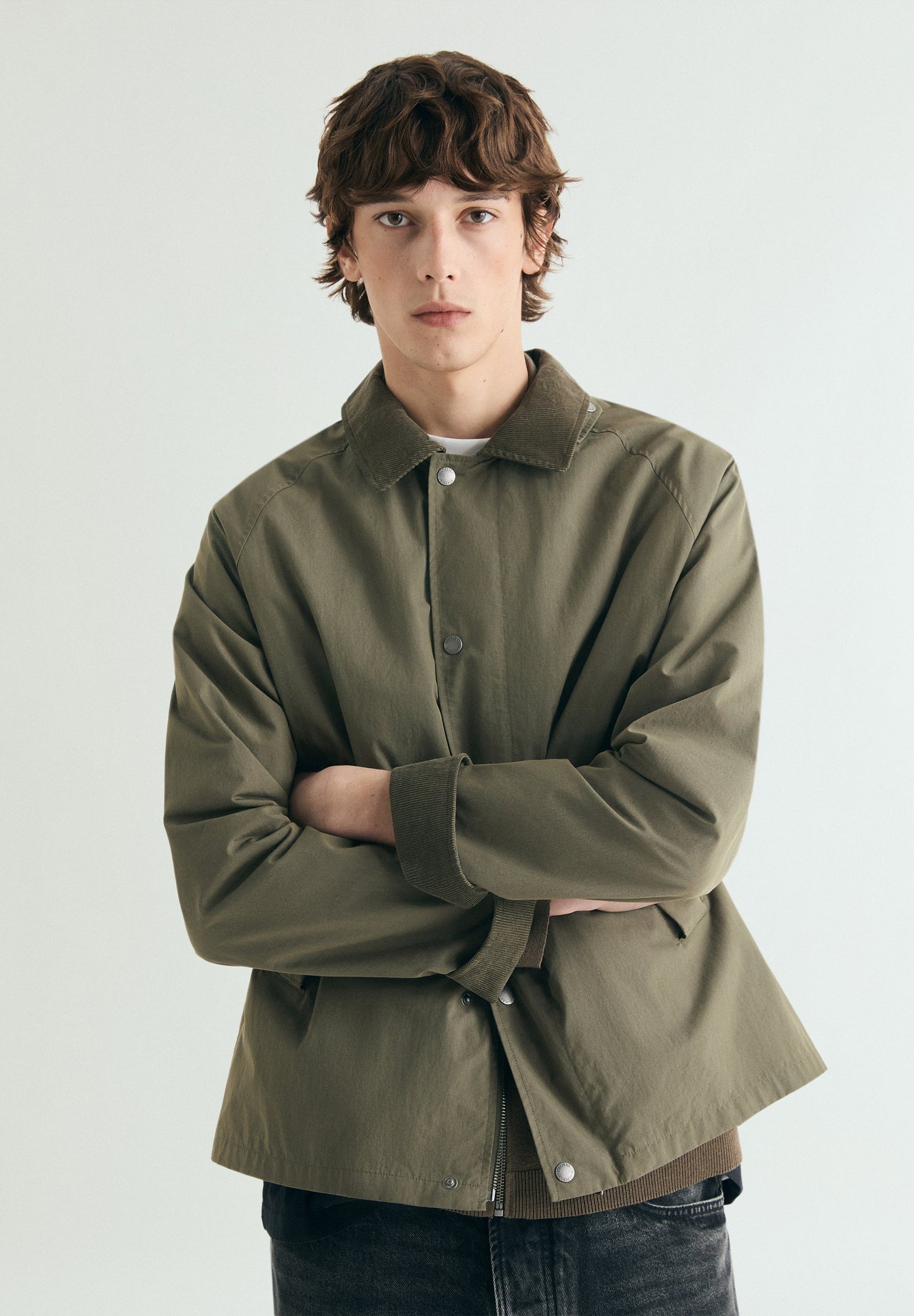 BOXY JACKET WITH CORDUROY COLLAR