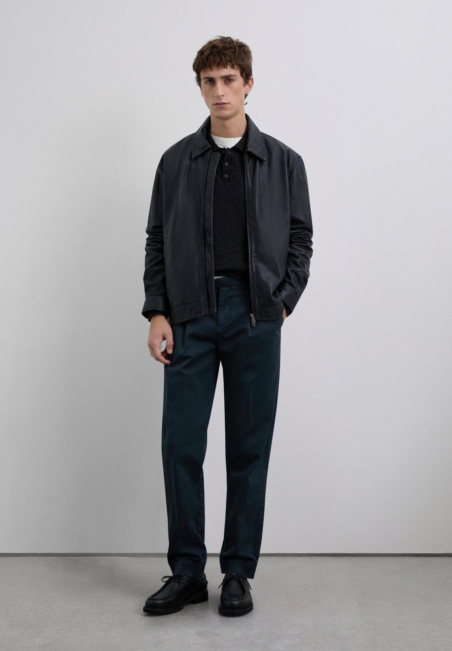 COTTON TROUSERS WITH DOUBLE DARTS