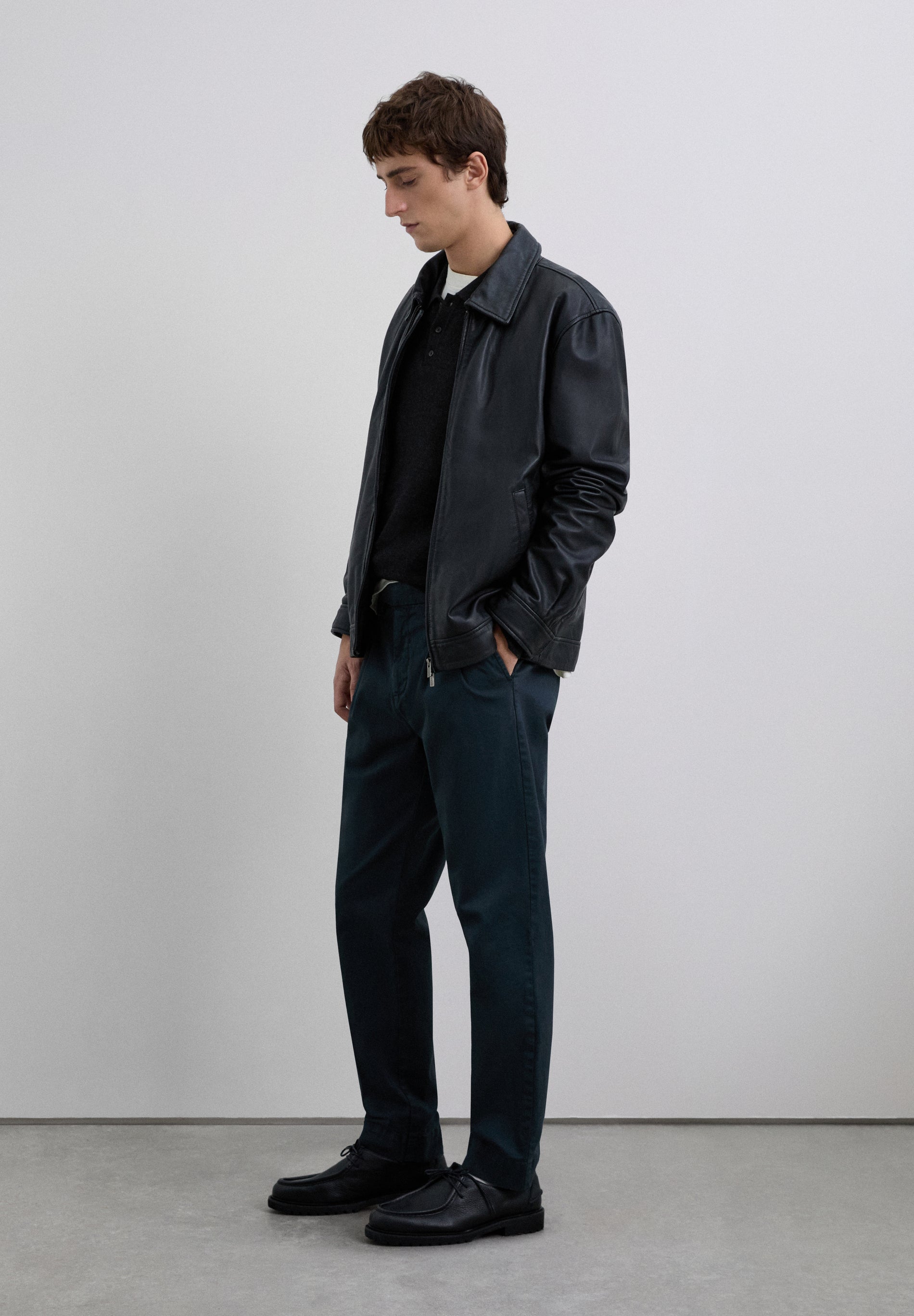 COTTON TROUSERS WITH DOUBLE DARTS