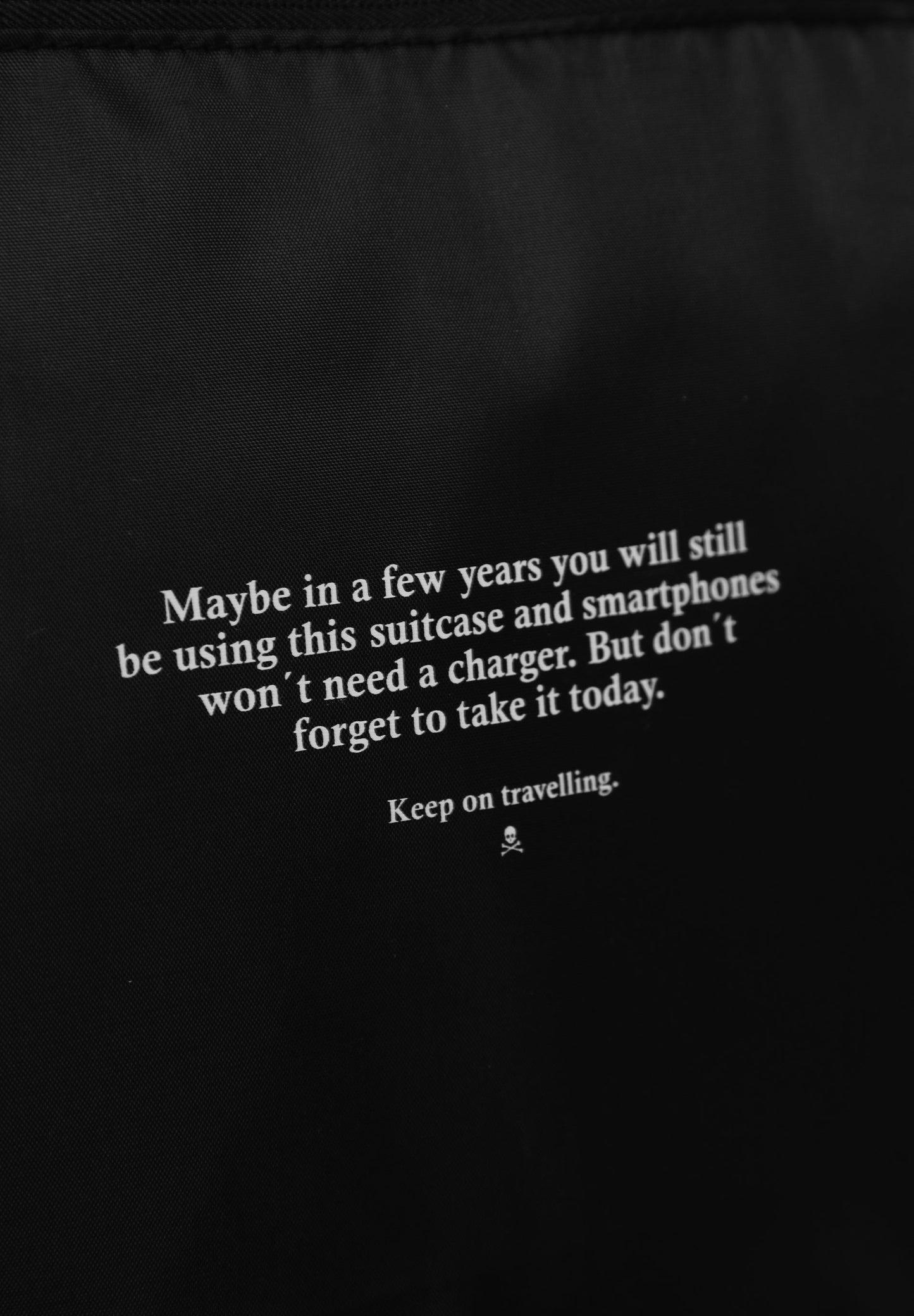 TRAVEL BACKPACK WITH WHEELS