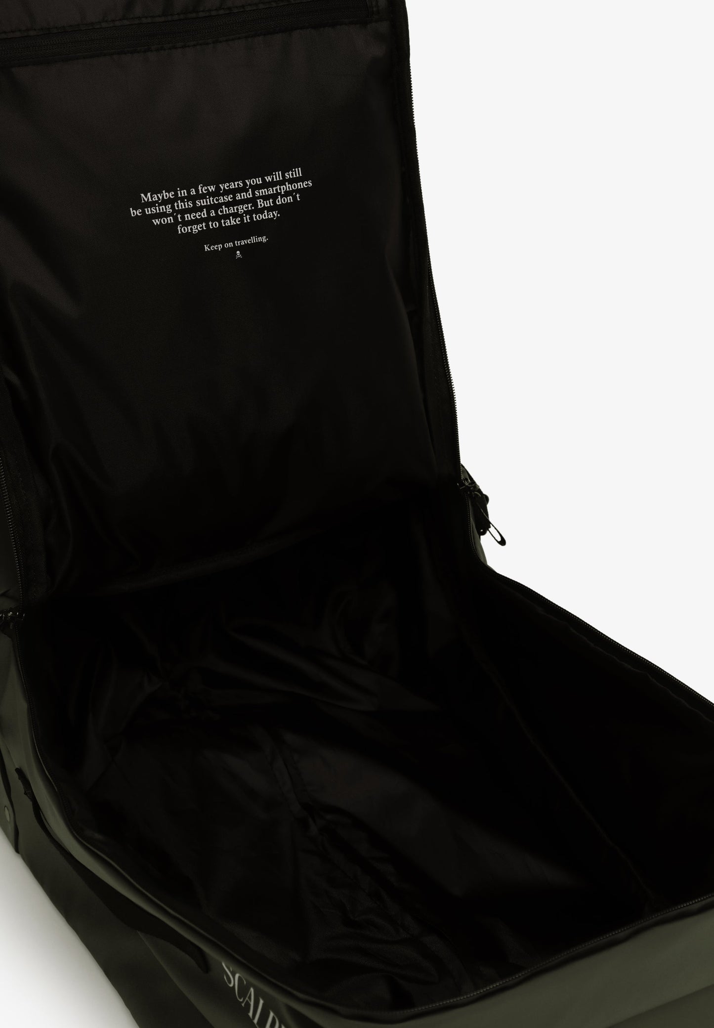 TRAVEL BACKPACK WITH WHEELS